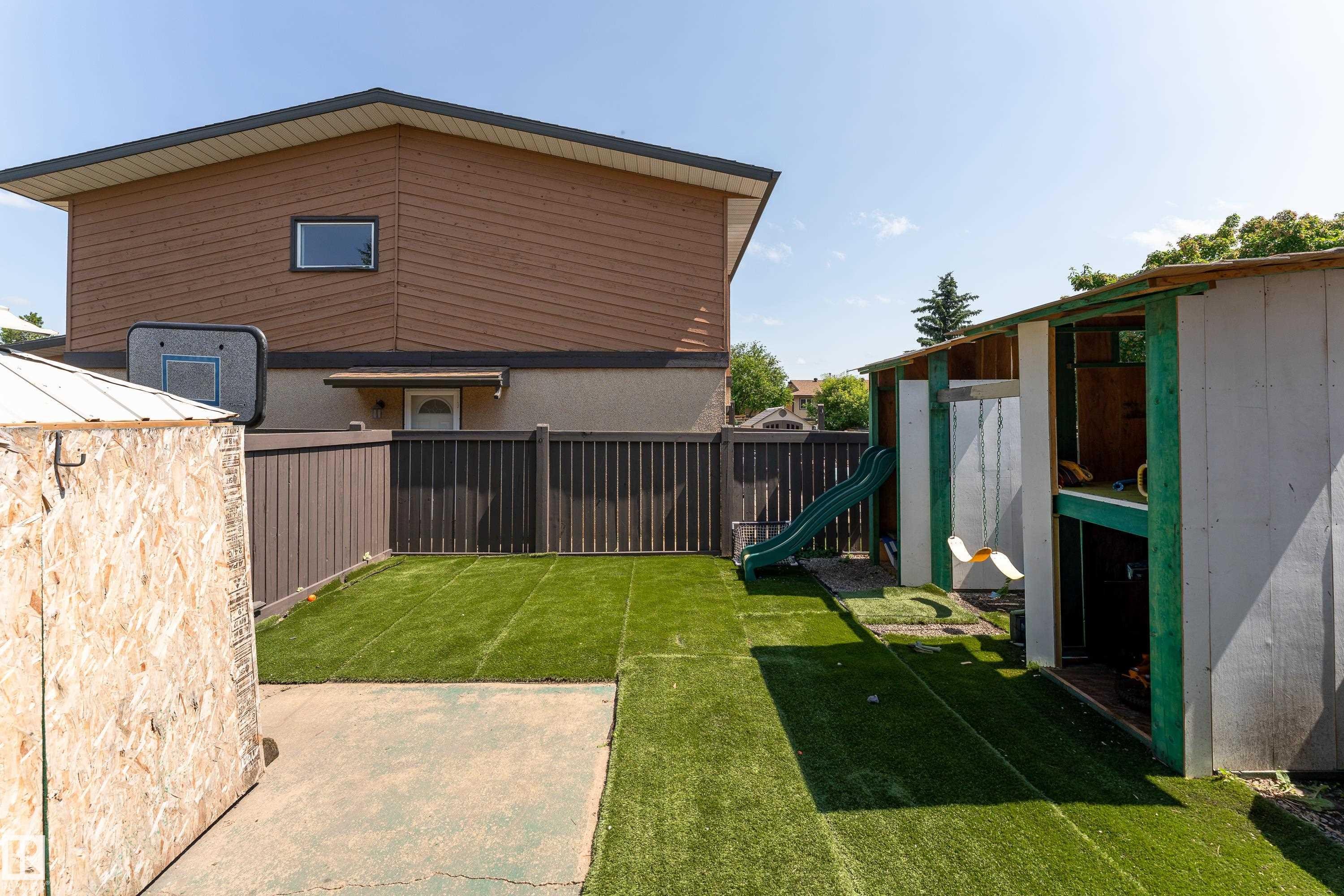 13617 28 Street, Edmonton, AB