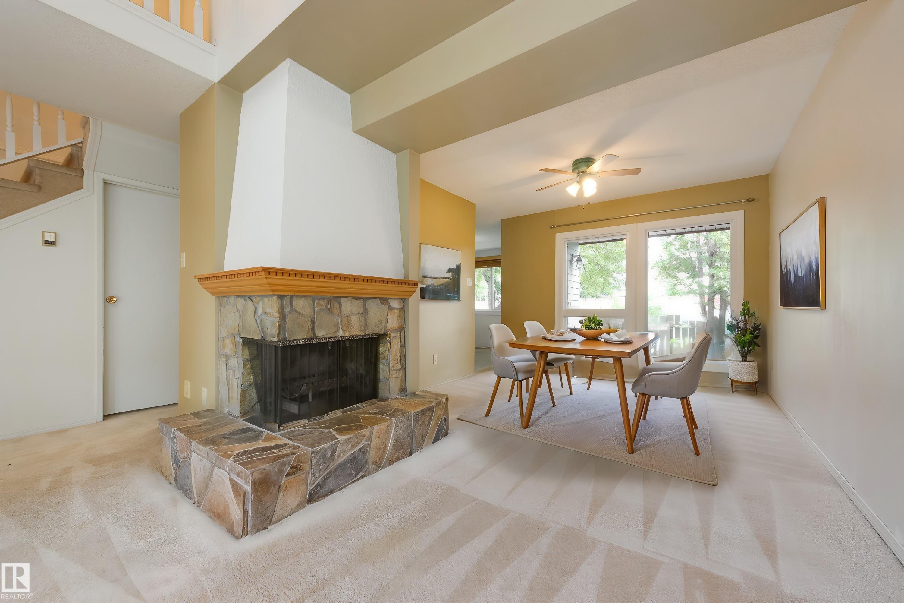 5441 Hill View Crescent Nw, Edmonton, AB - Indoor Photo Showing Living Room With Fireplace