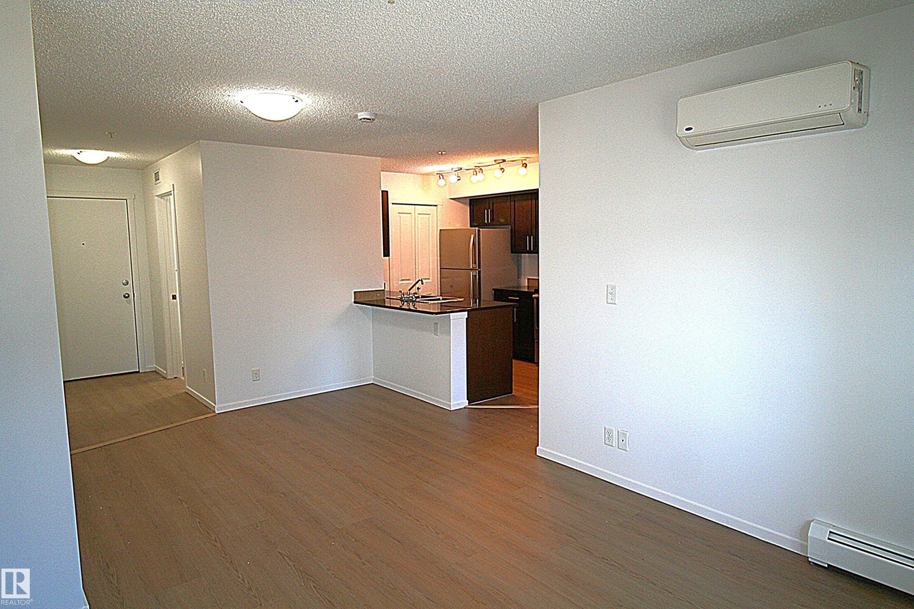 #316 5810 Mullen Pl Nw, Edmonton, AB - Indoor