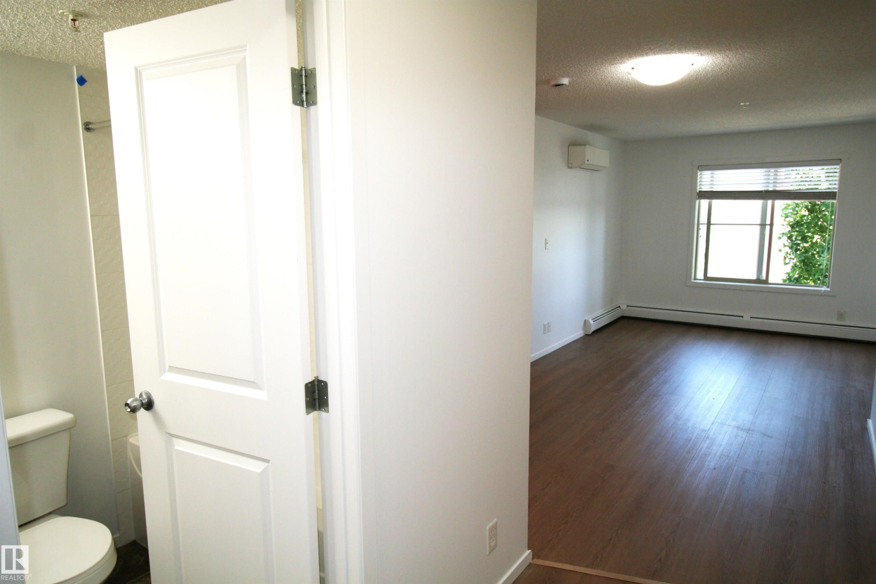 #316 5810 Mullen Pl Nw, Edmonton, AB - Indoor