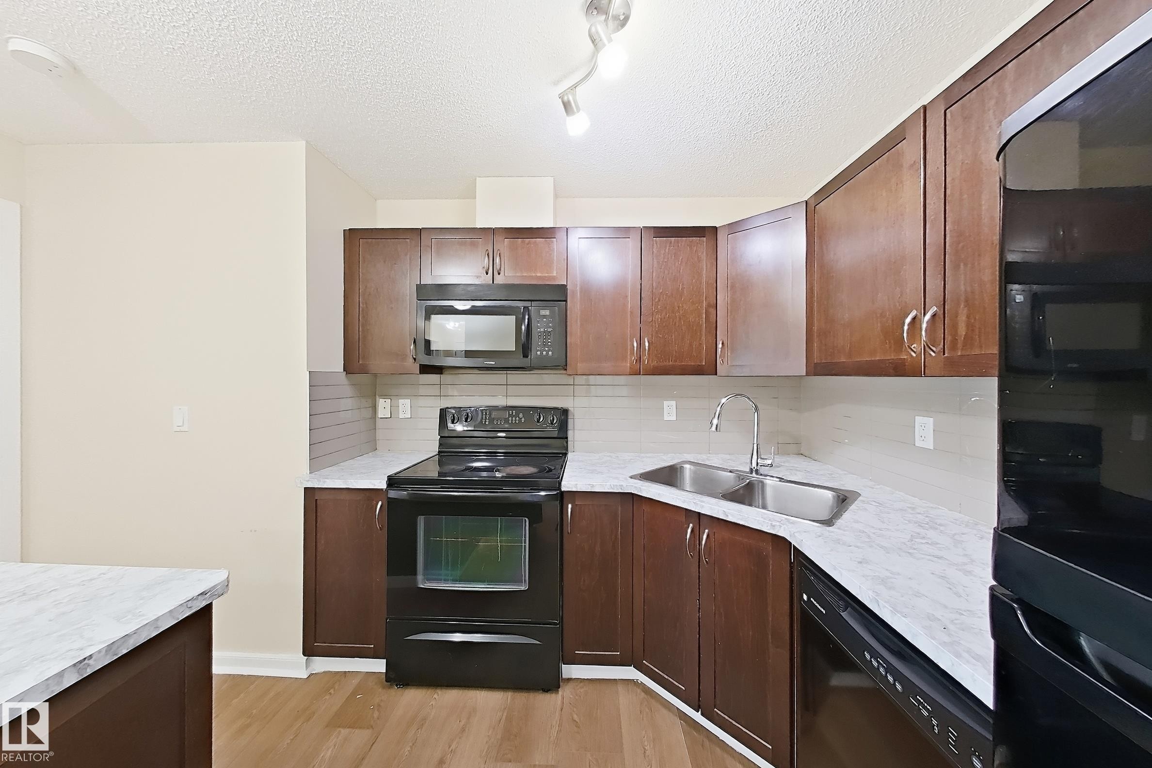 320 392 Silver Berry Road, Edmonton, AB