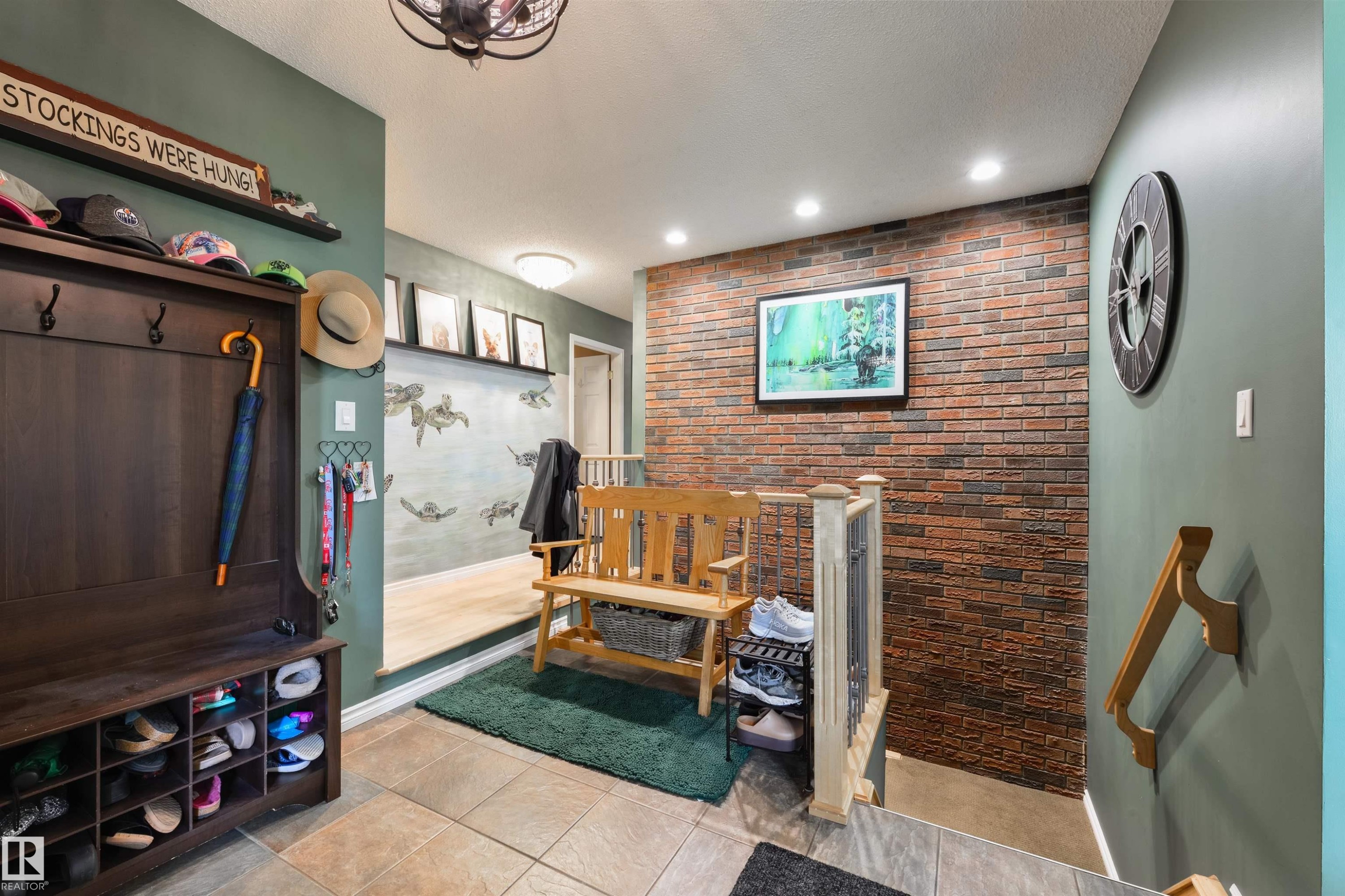 94 Wolf Crescent Nw, Edmonton, AB