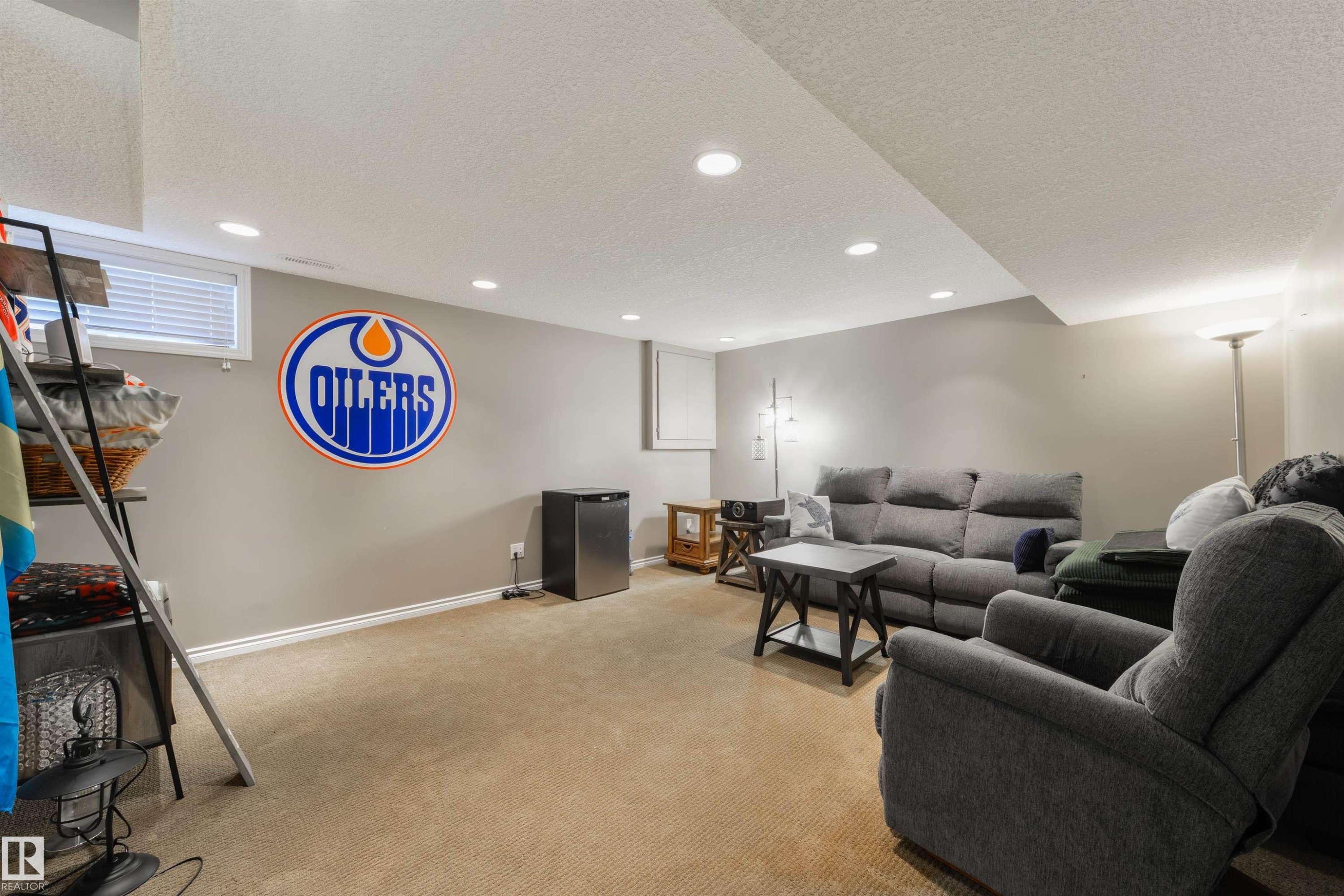 94 Wolf Crescent Nw, Edmonton, AB