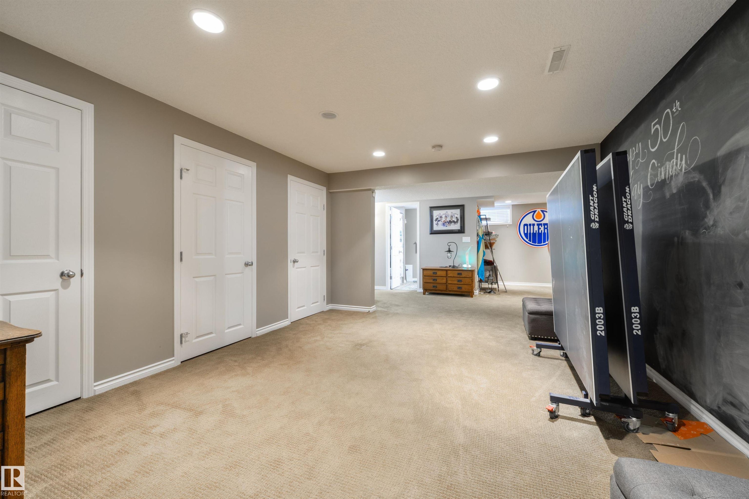94 Wolf Crescent Nw, Edmonton, AB