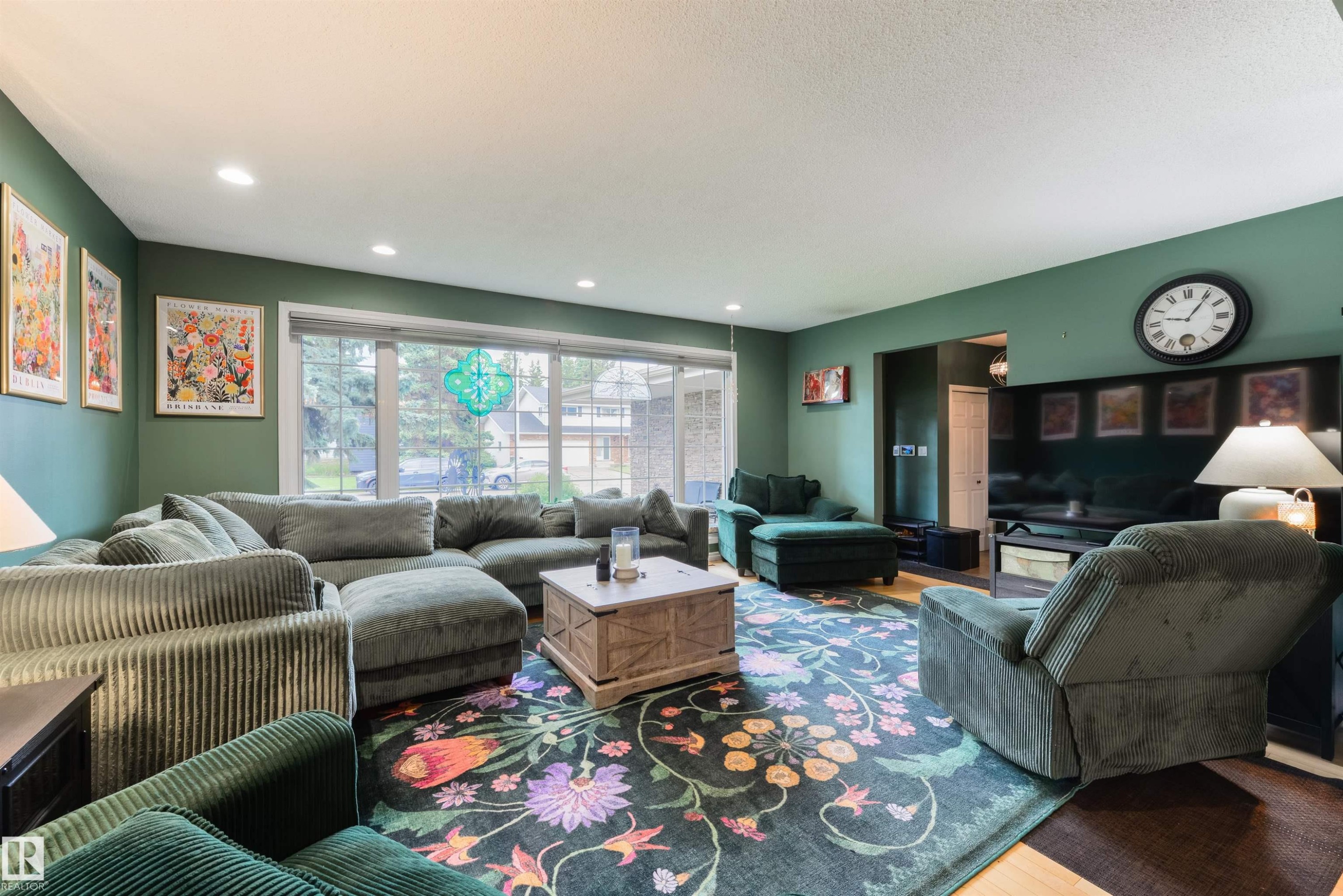 94 Wolf Crescent Nw, Edmonton, AB