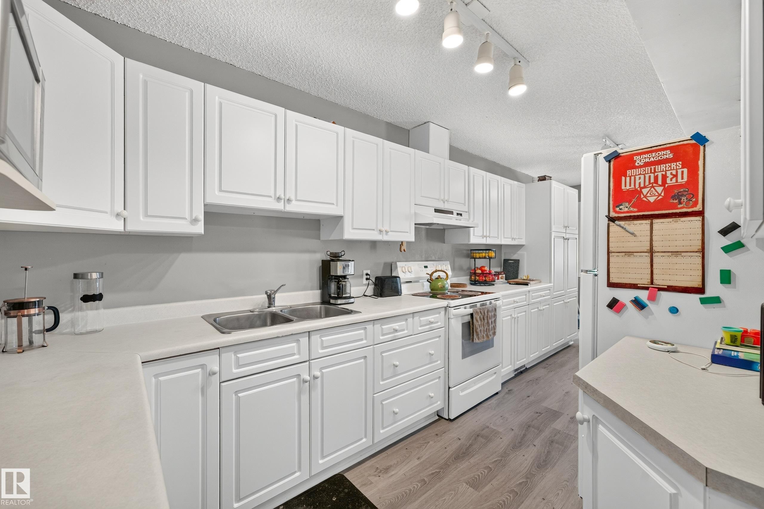 1-65 Michigan Street, Devon, AB