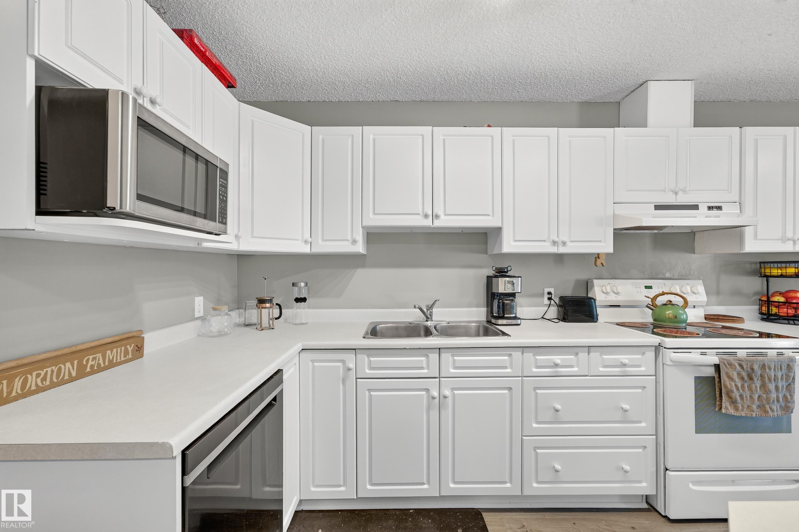 1-65 Michigan Street, Devon, AB