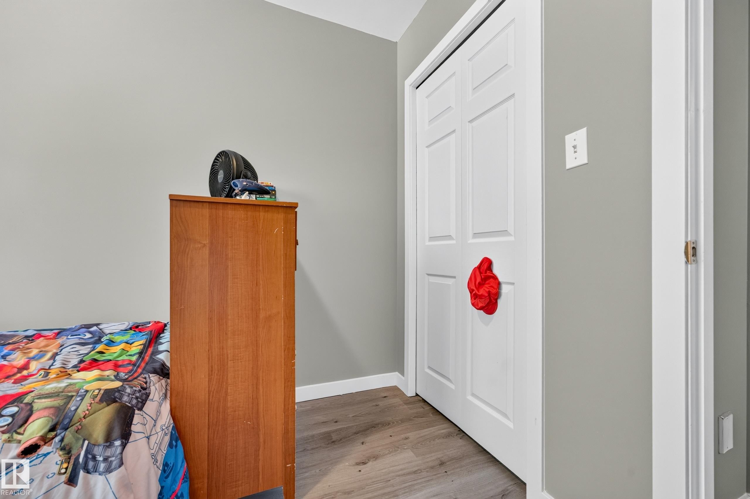 1-65 Michigan Street, Devon, AB