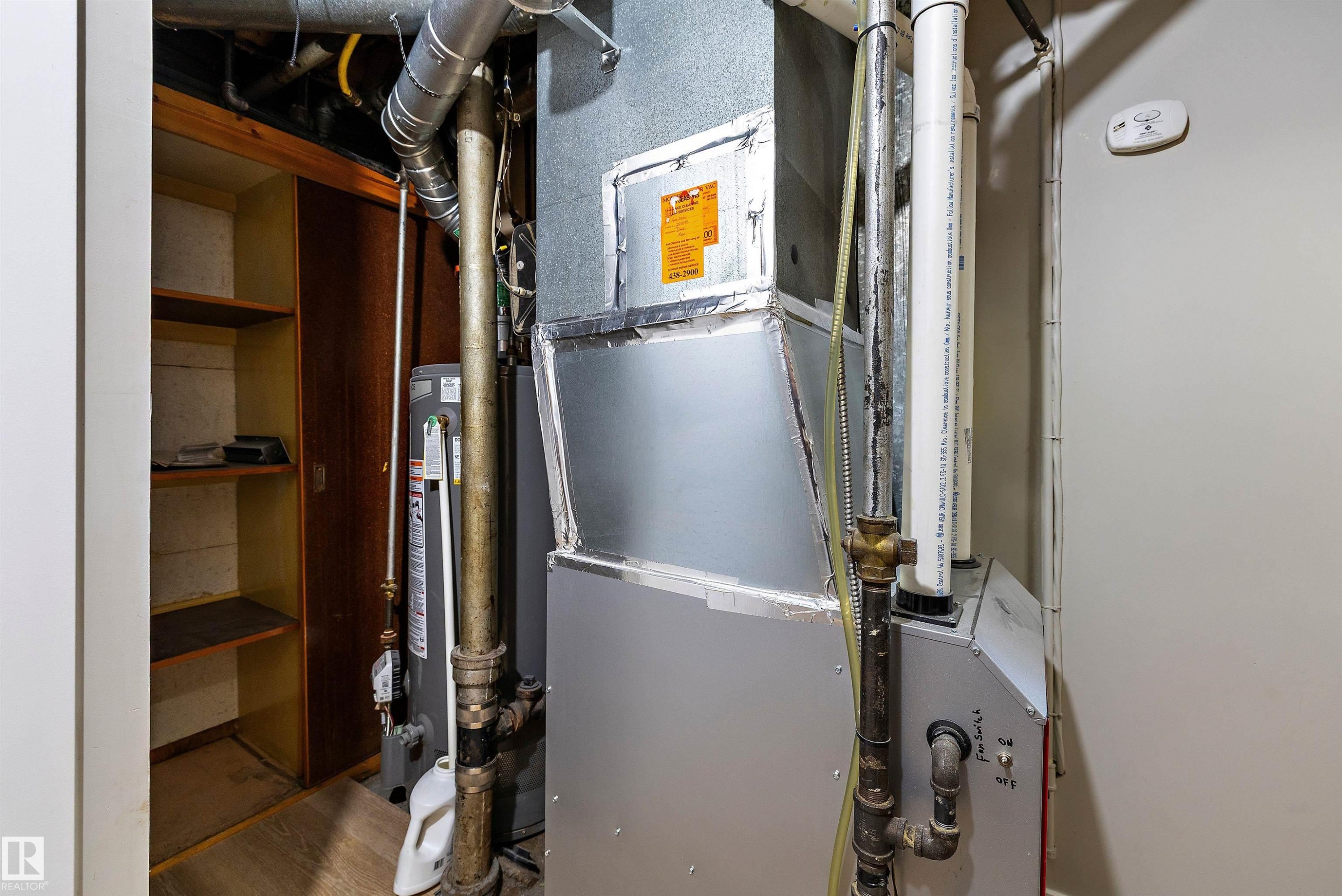 9747 66 Avenue, Edmonton, AB - Indoor Photo Showing Basement
