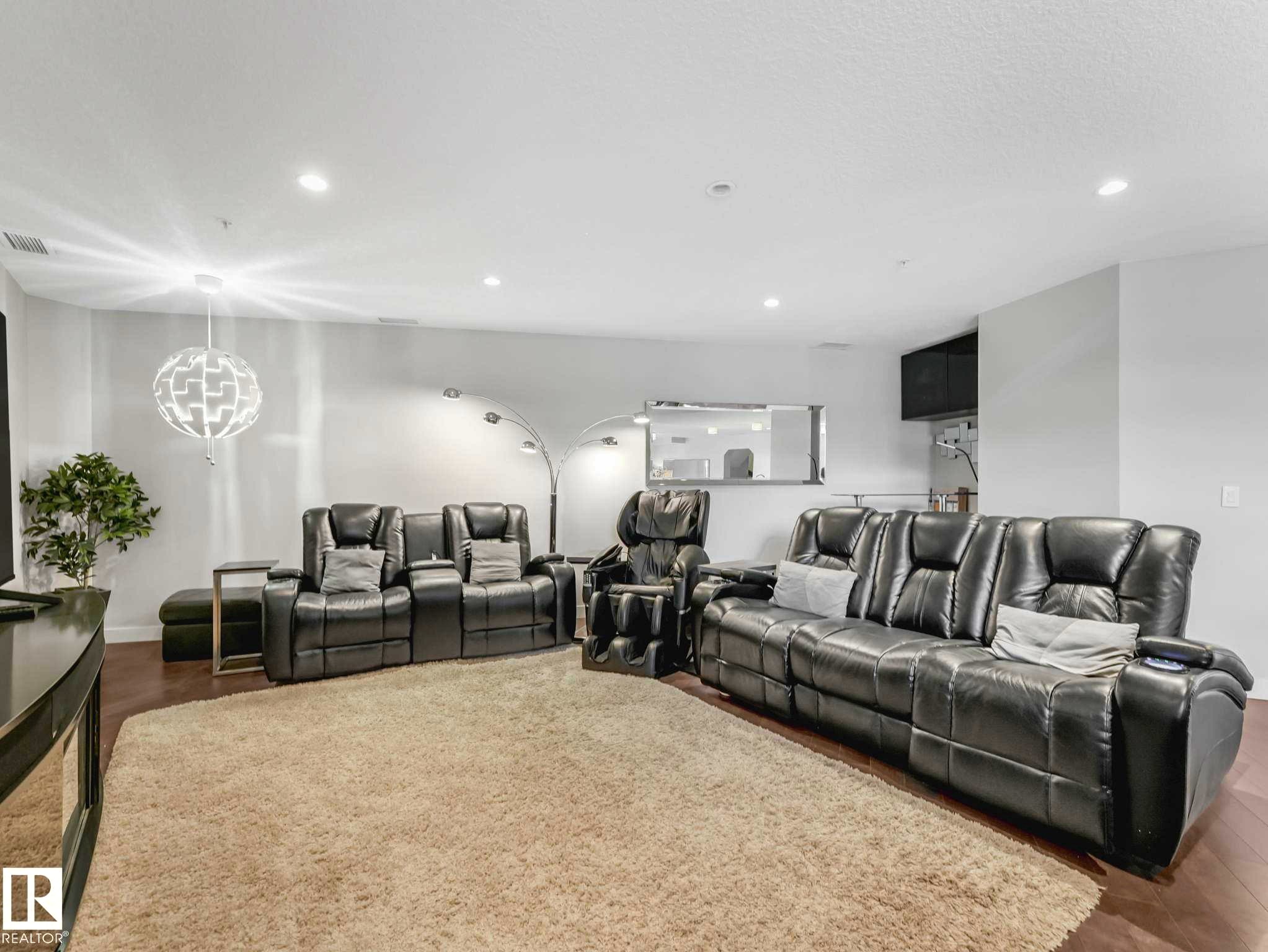 #122 5151 Windermere Bv Sw, Edmonton, AB - Indoor