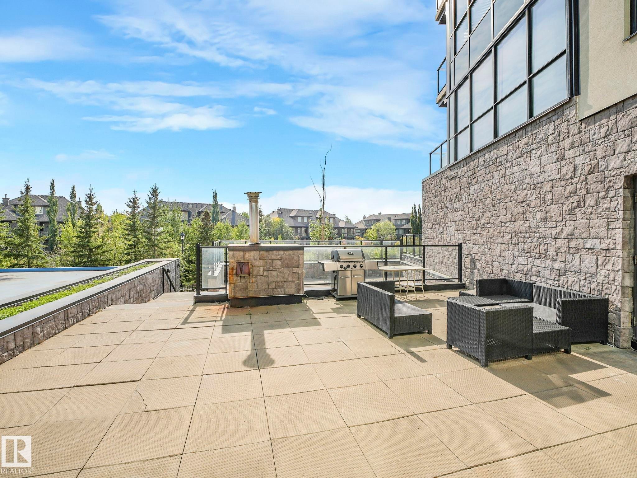 #122 5151 Windermere Bv Sw, Edmonton, AB - Outdoor
