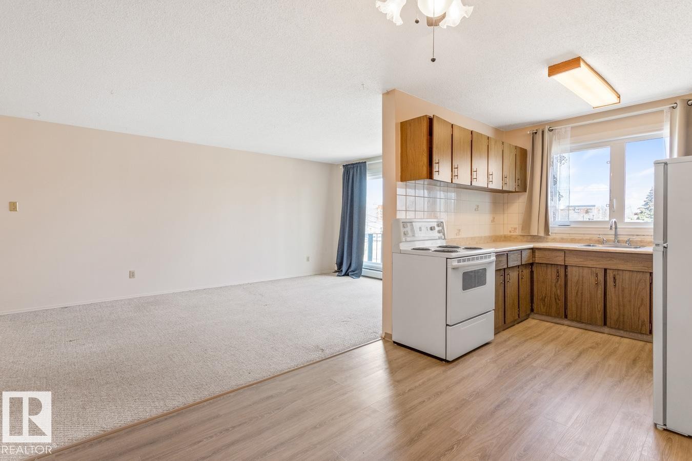 #302 11045 132 St Nw, Edmonton, AB
