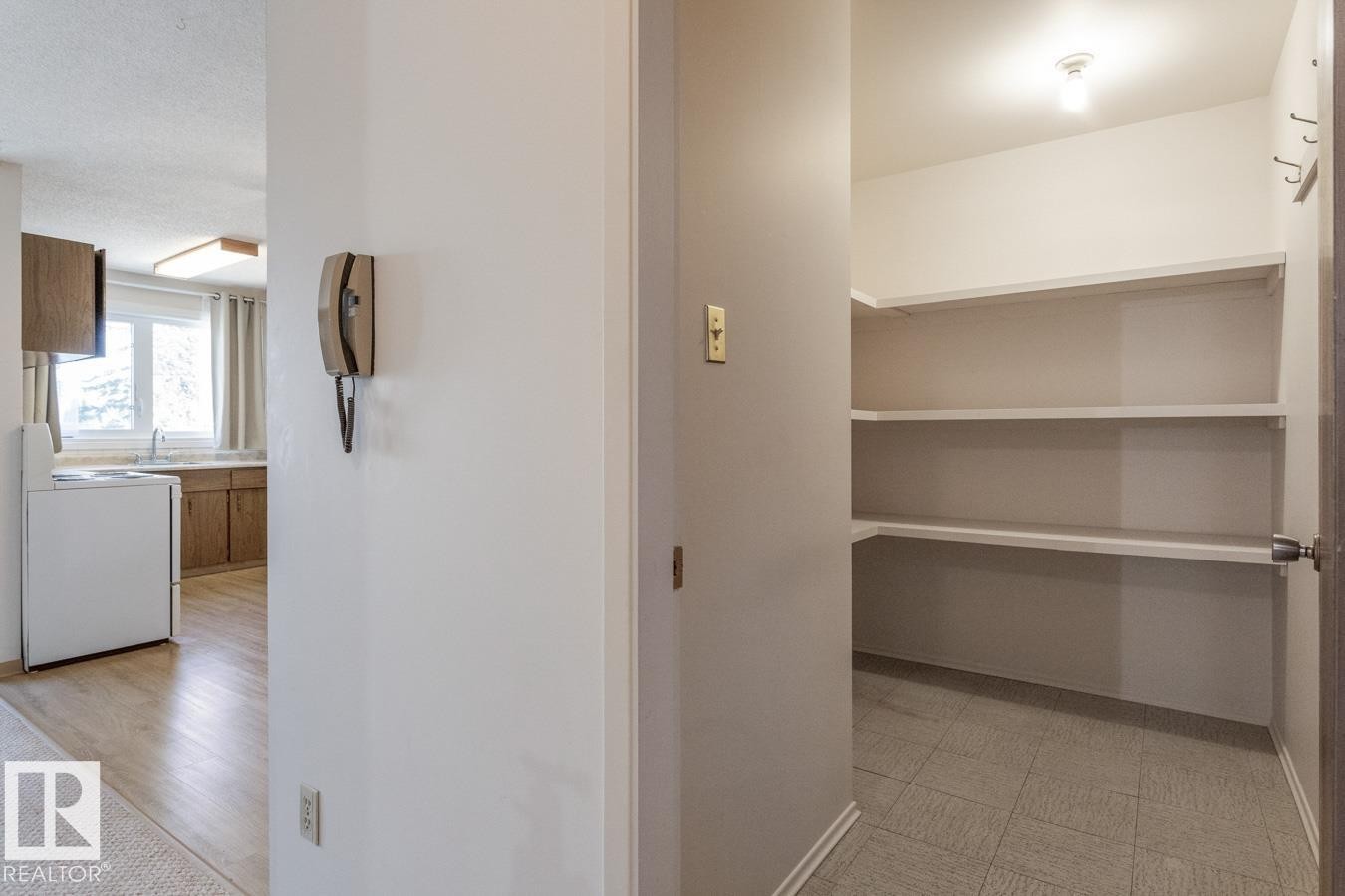 #302 11045 132 St Nw, Edmonton, AB