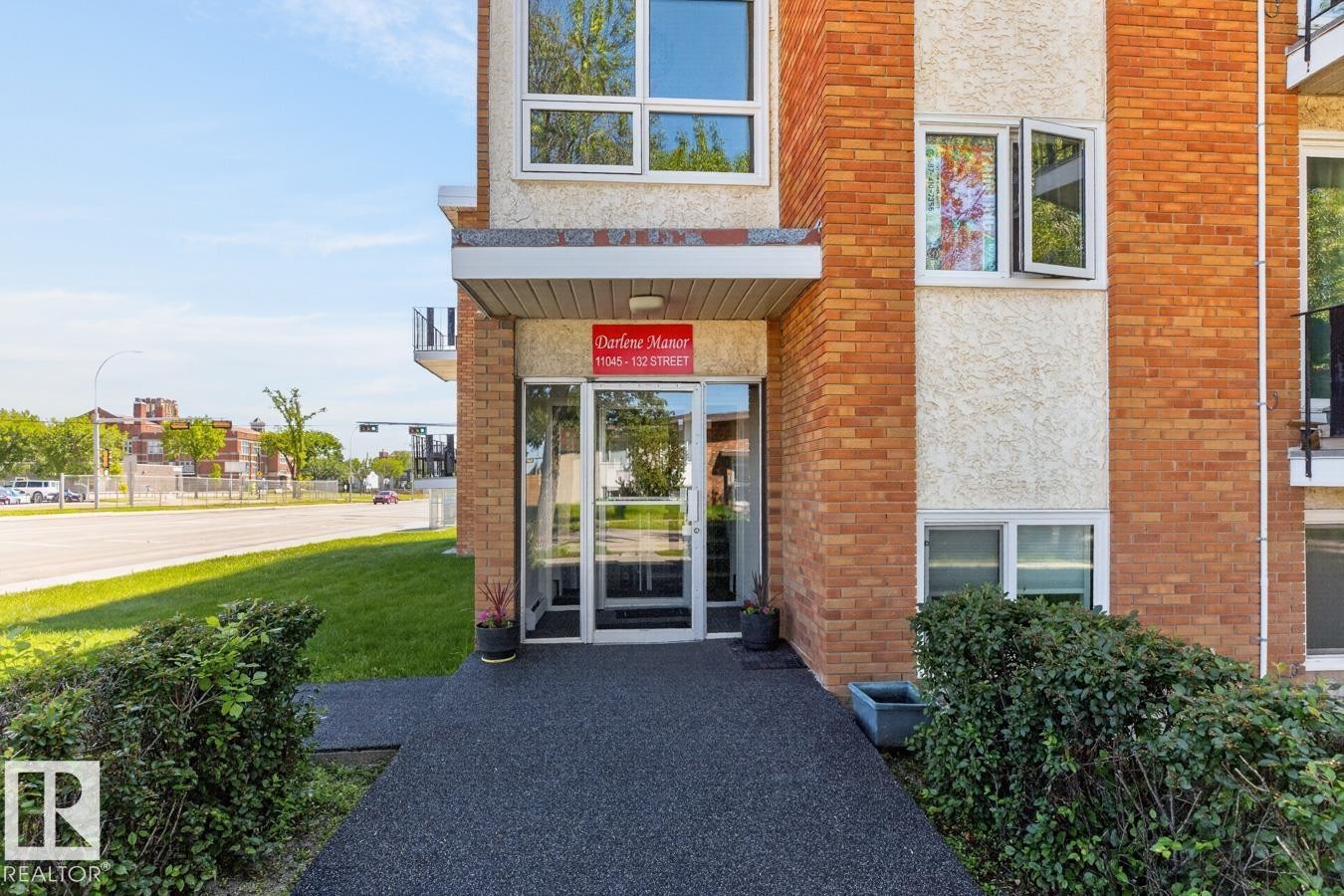 #302 11045 132 St Nw, Edmonton, AB
