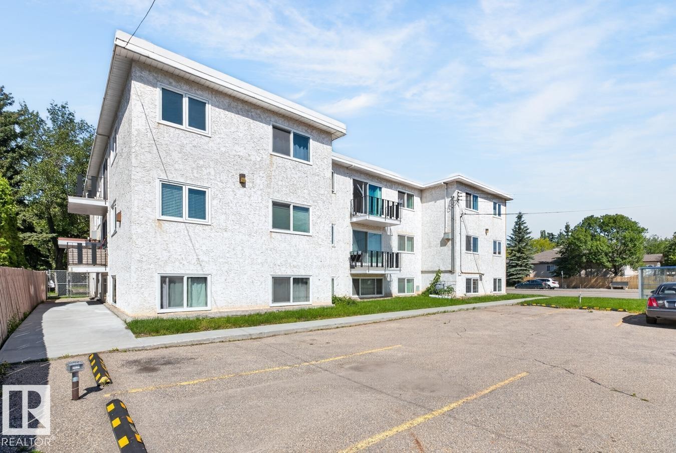 #302 11045 132 St Nw, Edmonton, AB
