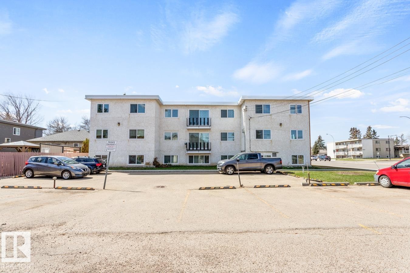 #302 11045 132 St Nw, Edmonton, AB