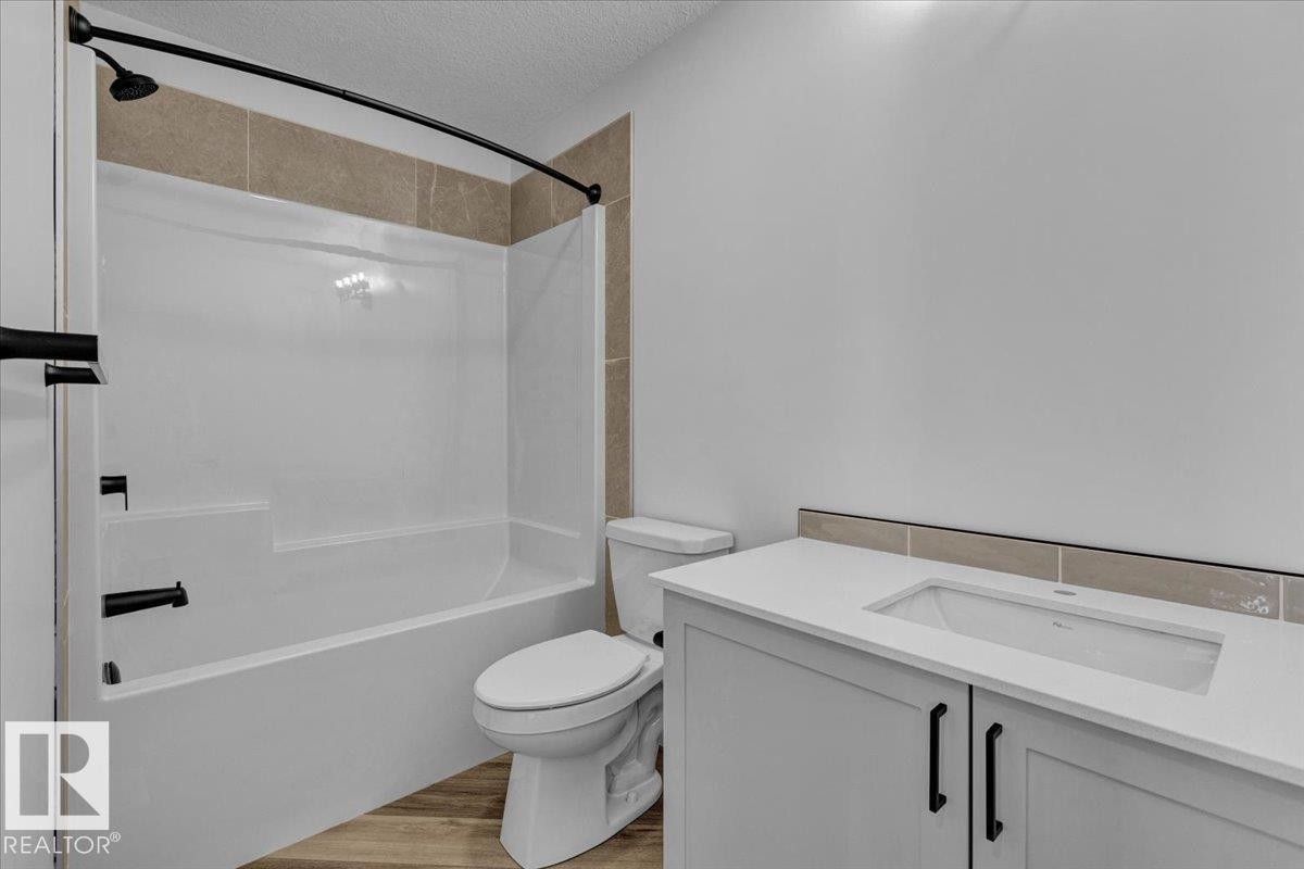139 Caledon Crescent, Spruce Grove, AB - Indoor Photo Showing Bathroom