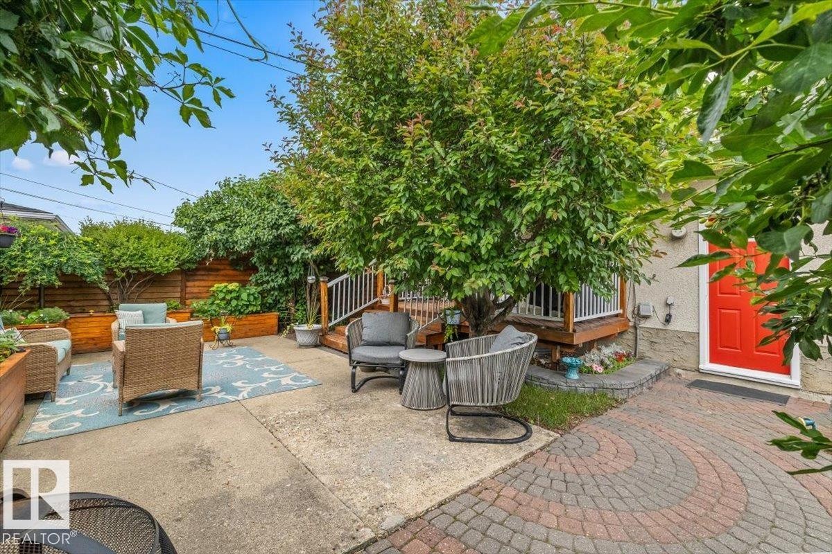5507 102A Avenue Nw, Edmonton, AB