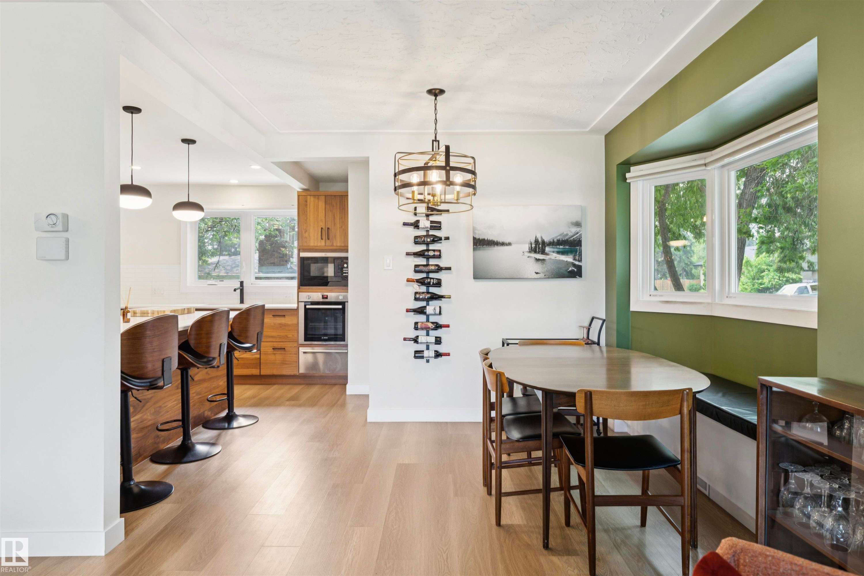 9544 148 Street Nw, Edmonton, AB - Indoor Photo Showing Dining Room