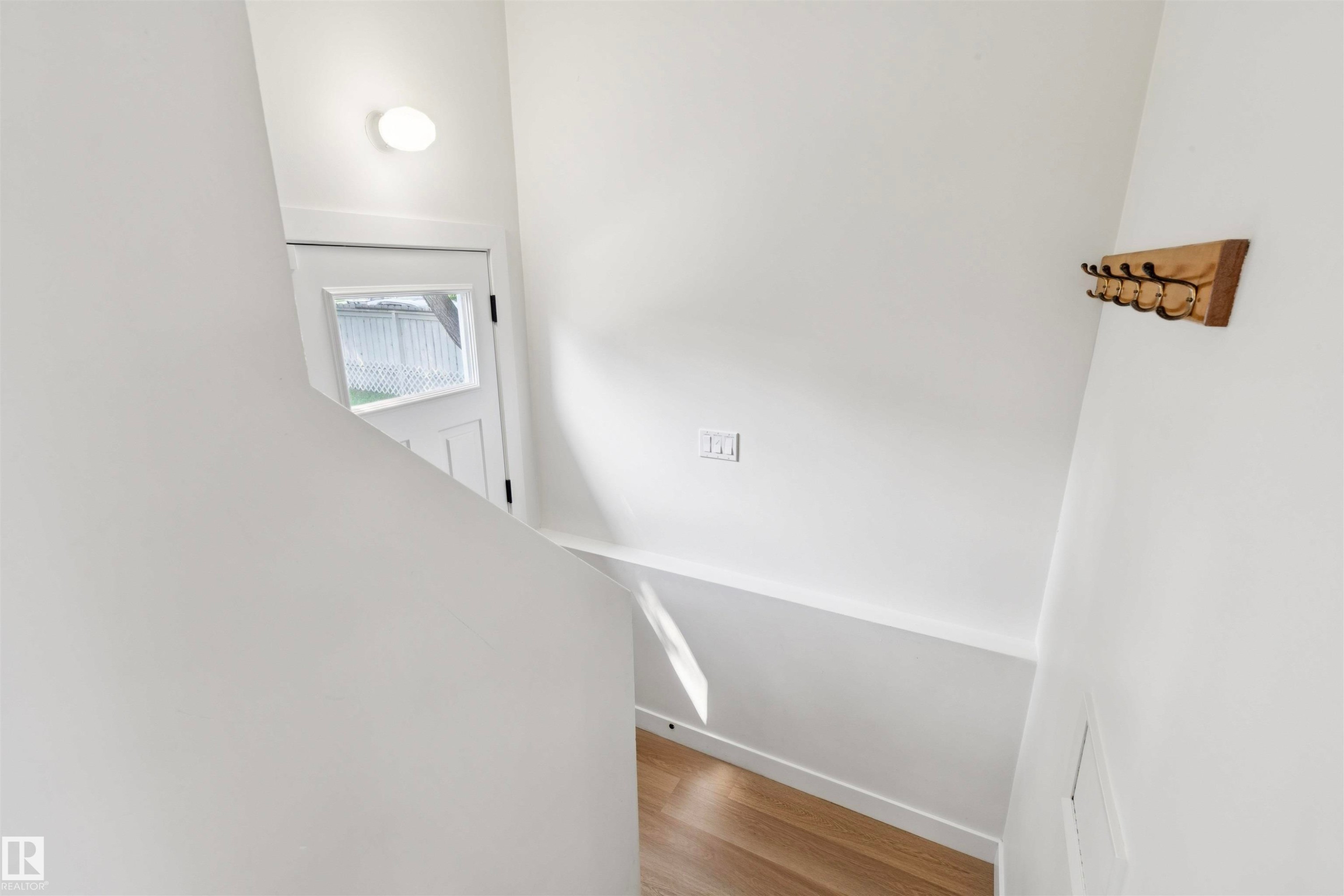 9544 148 Street Nw, Edmonton, AB - Indoor Photo Showing Other Room