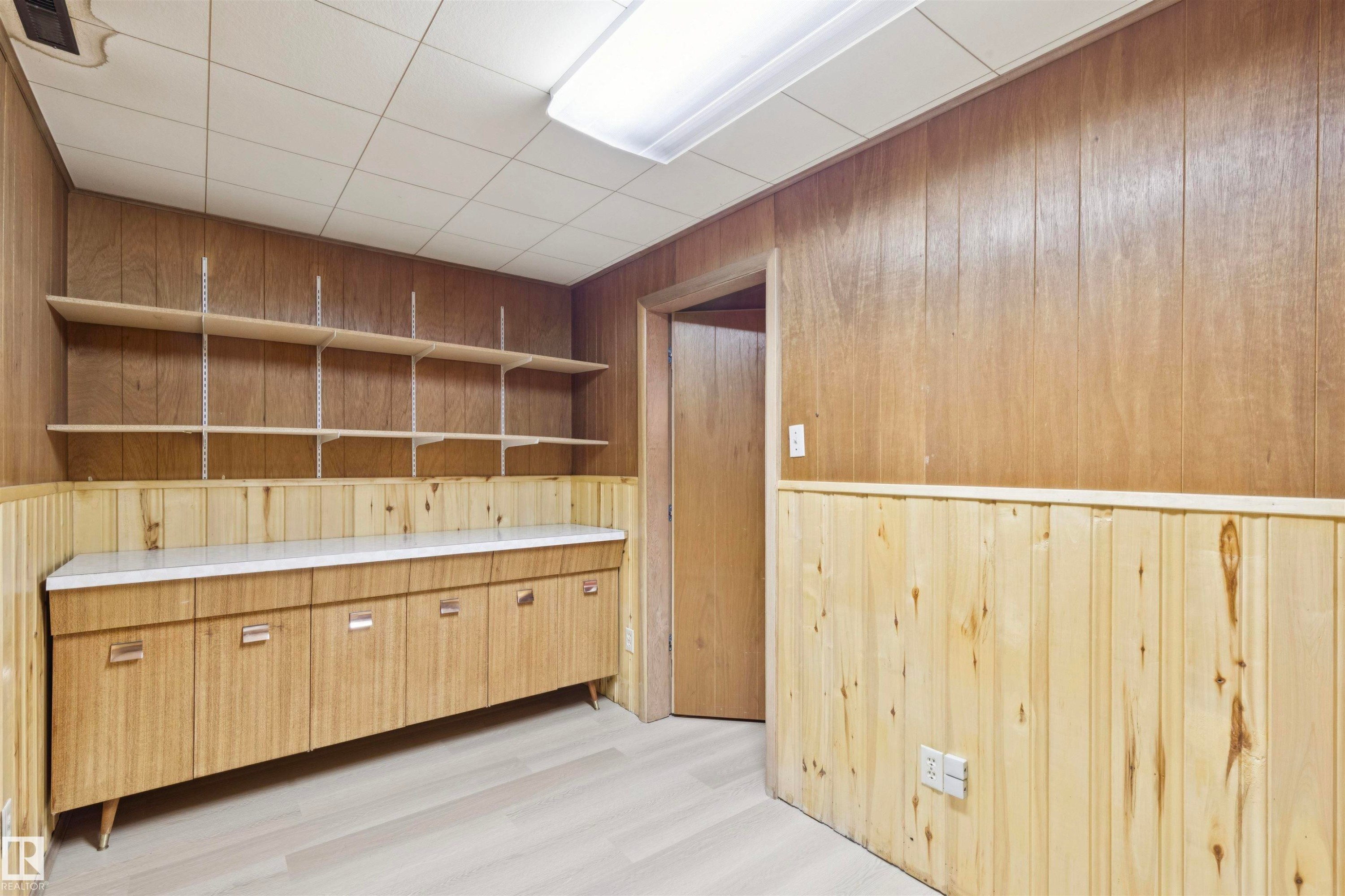 9544 148 Street Nw, Edmonton, AB - Indoor Photo Showing Other Room