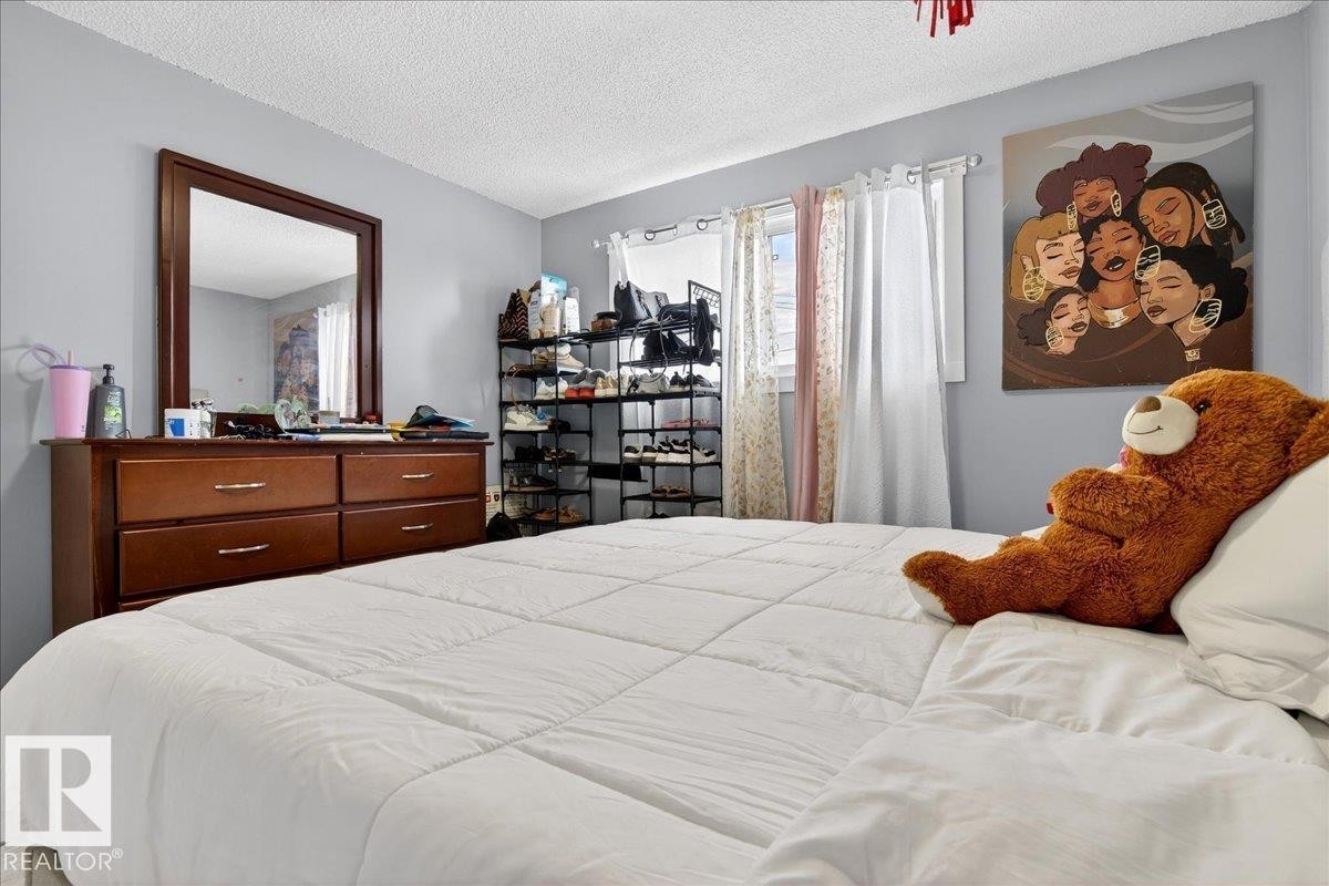 13111 82 Street Nw, Edmonton, AB