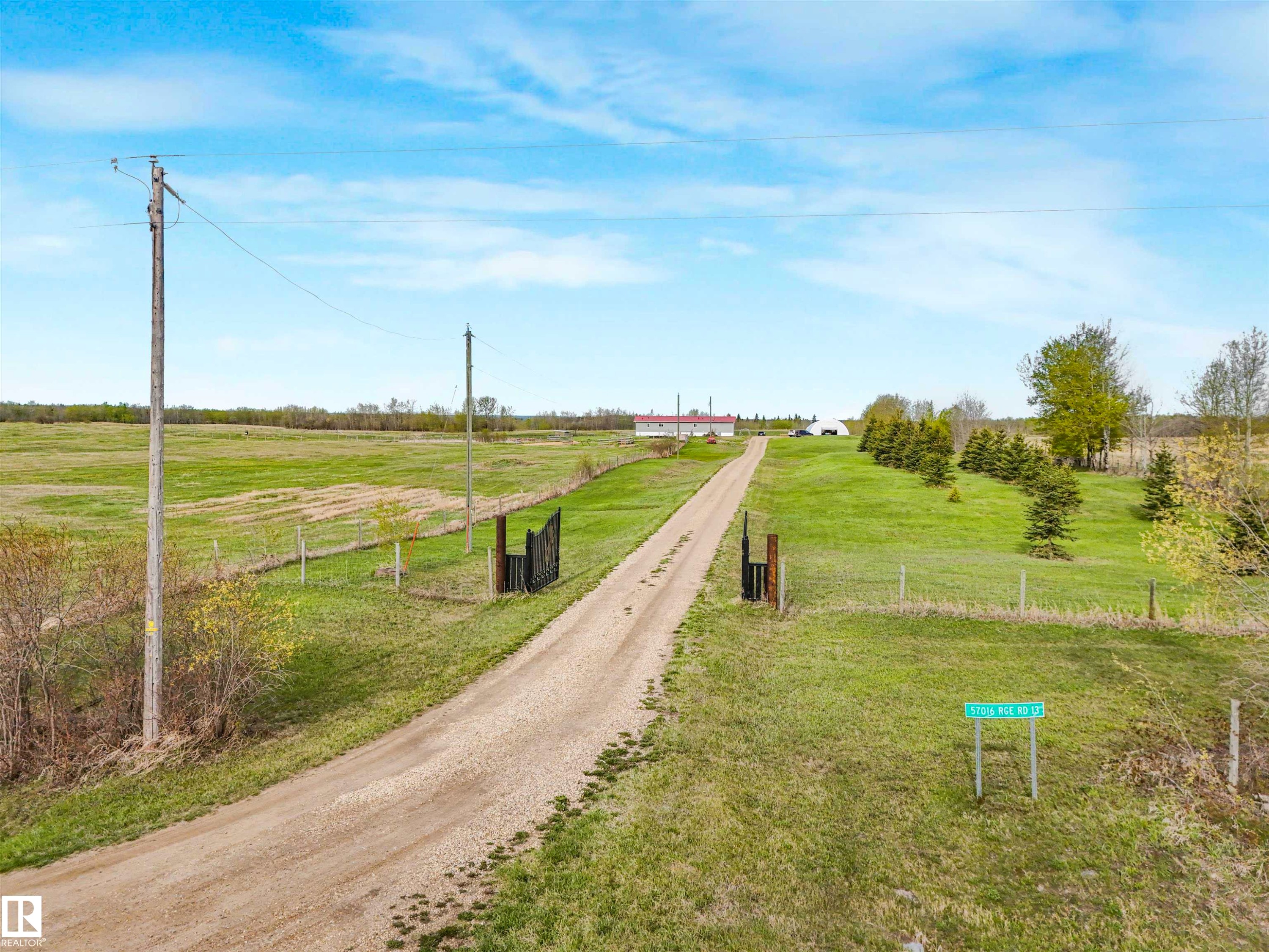 Image quality insufficient for description - 57016 Range Road 13, Rural Barrhead County, AB - Outdoor With View
