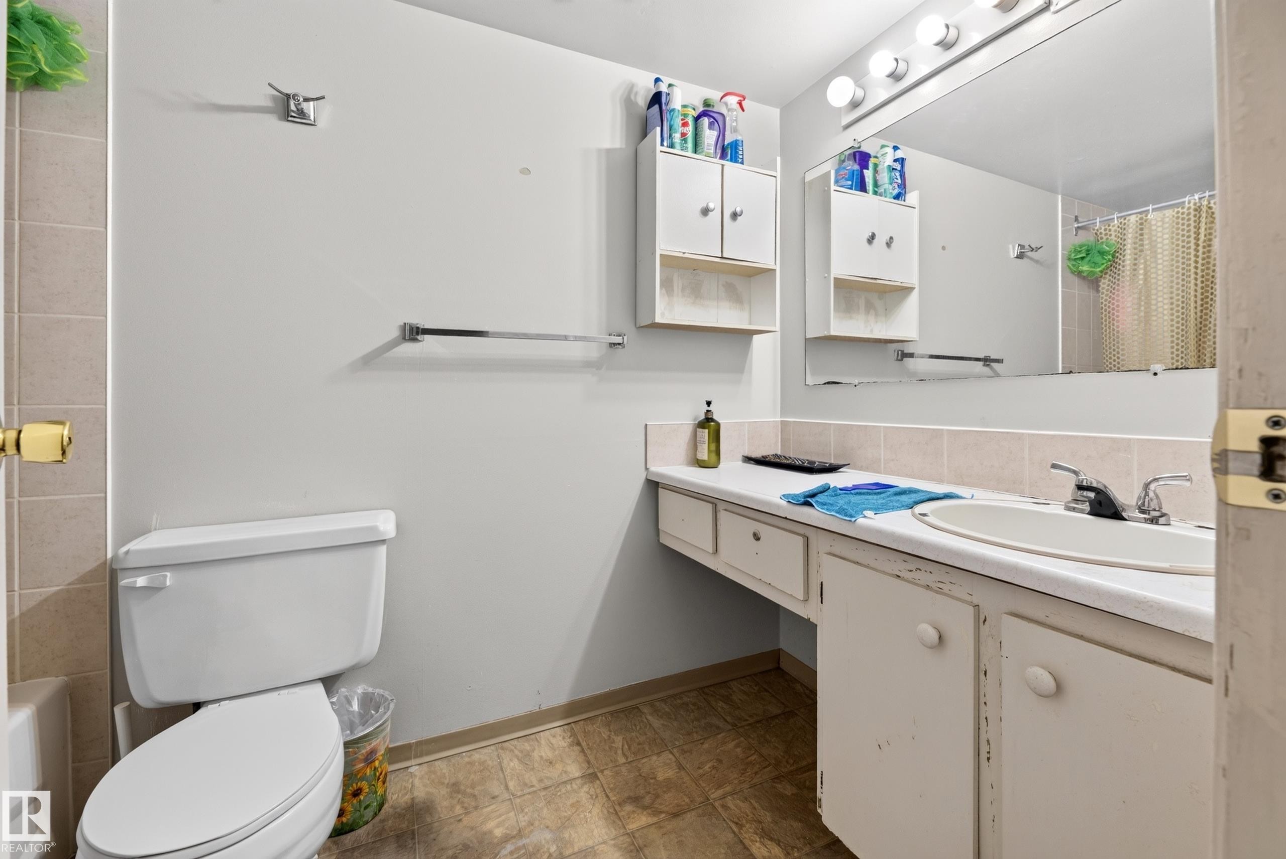 #209 7220 144 Av Nw, Edmonton, AB