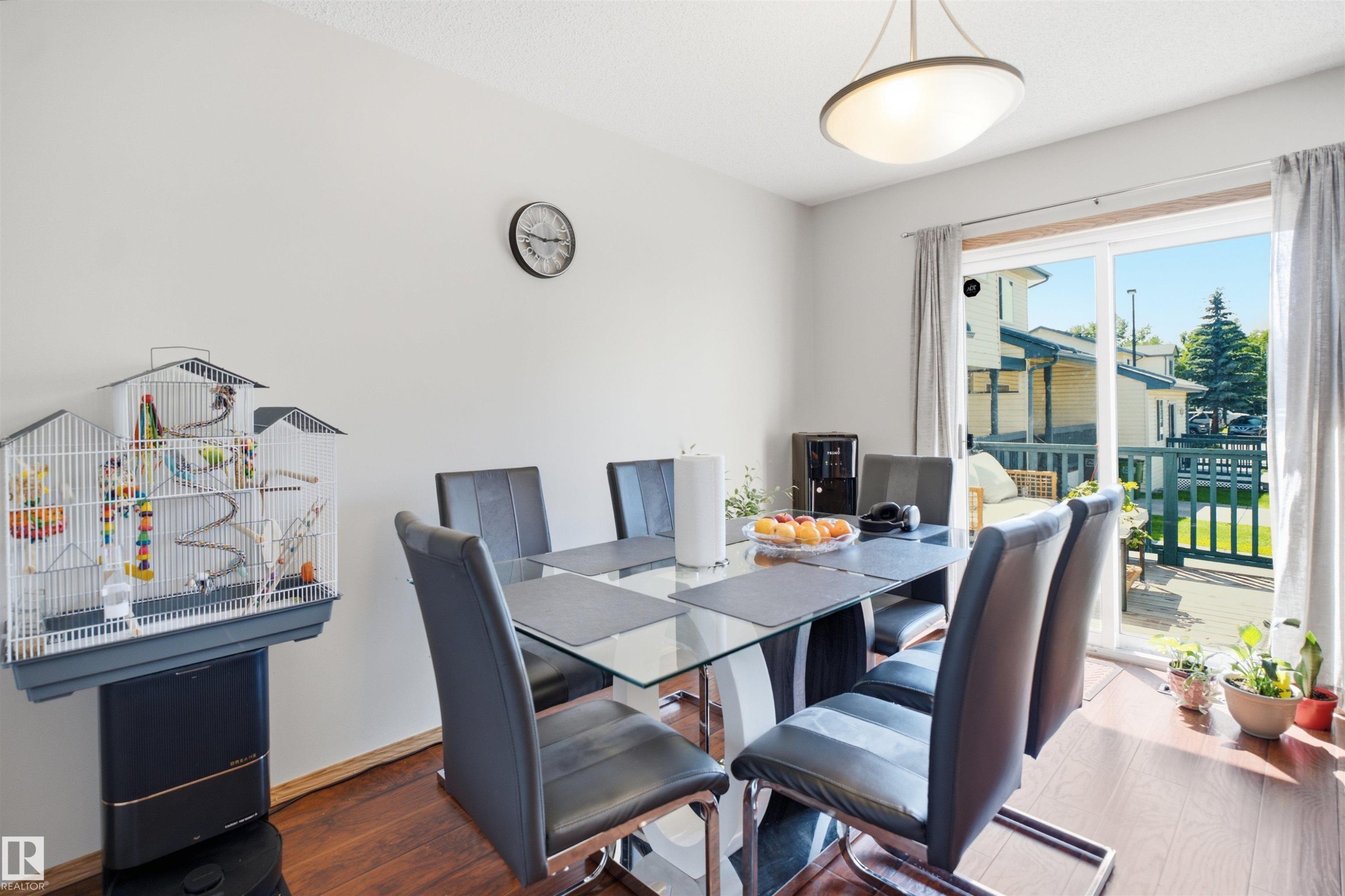#71 10909 106 St Nw, Edmonton, AB - Indoor Photo Showing Dining Room