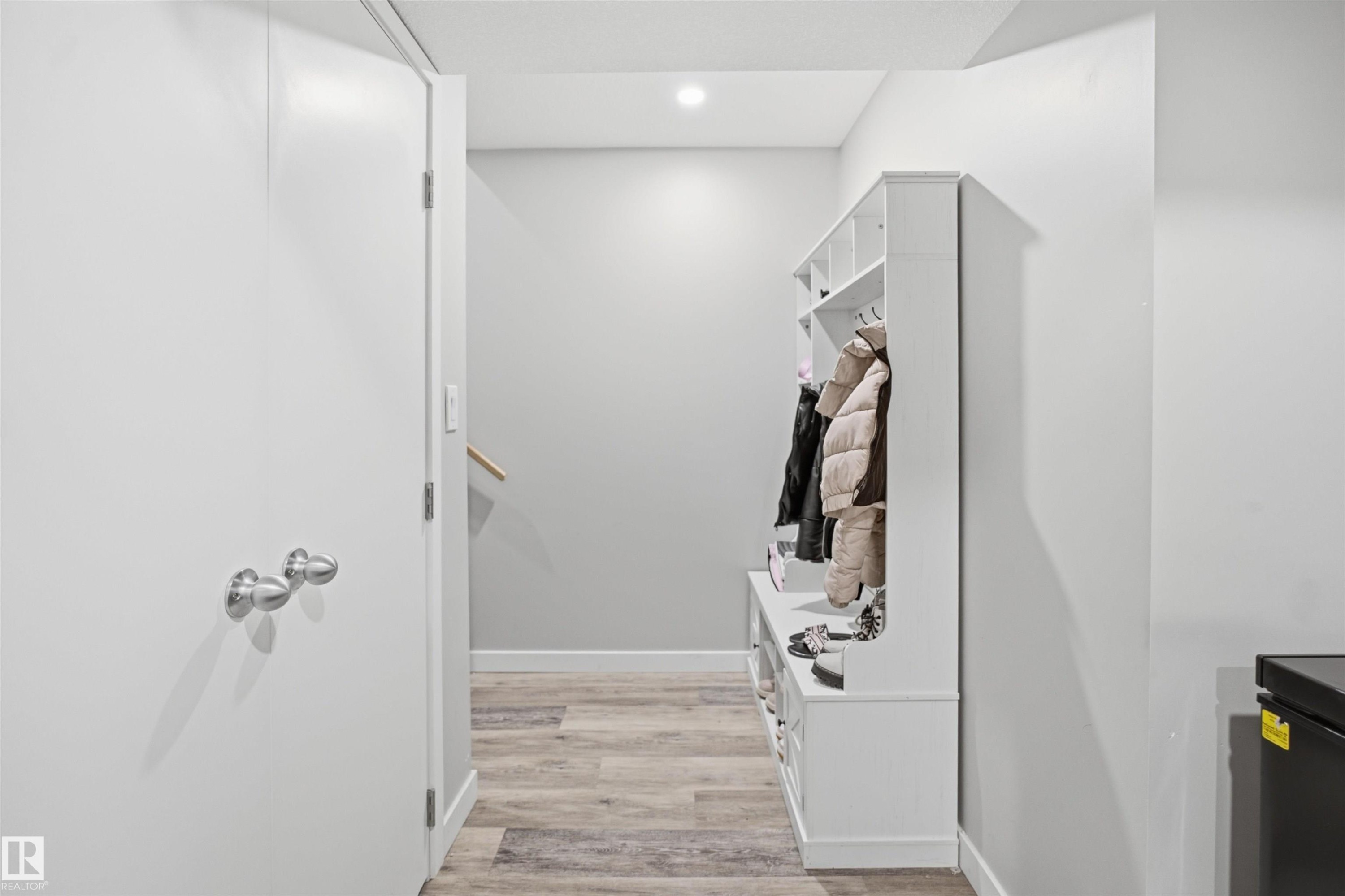 #71 10909 106 St Nw, Edmonton, AB - Indoor