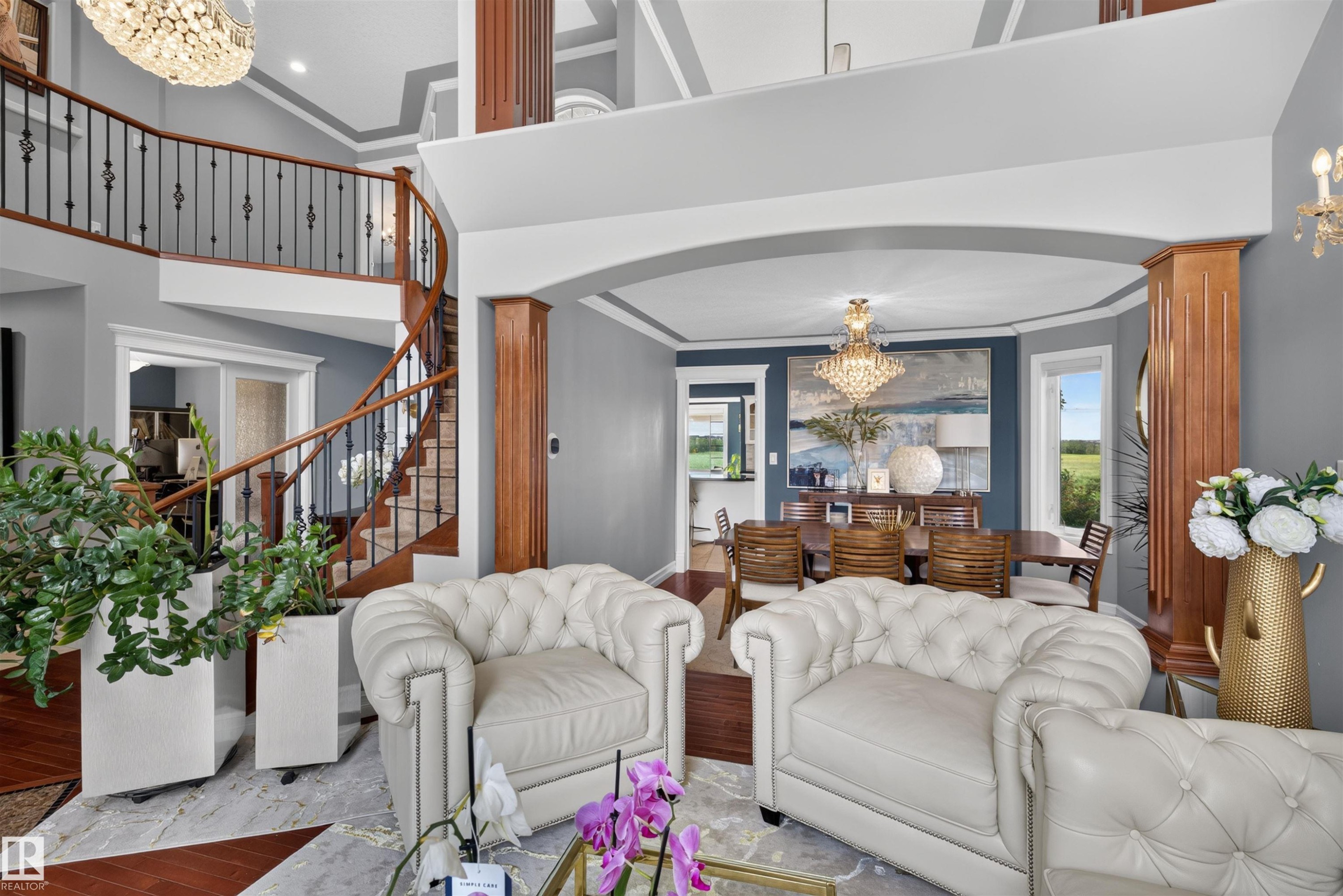 1751 Haswell Cove Nw, Edmonton, AB - Indoor Photo Showing Living Room