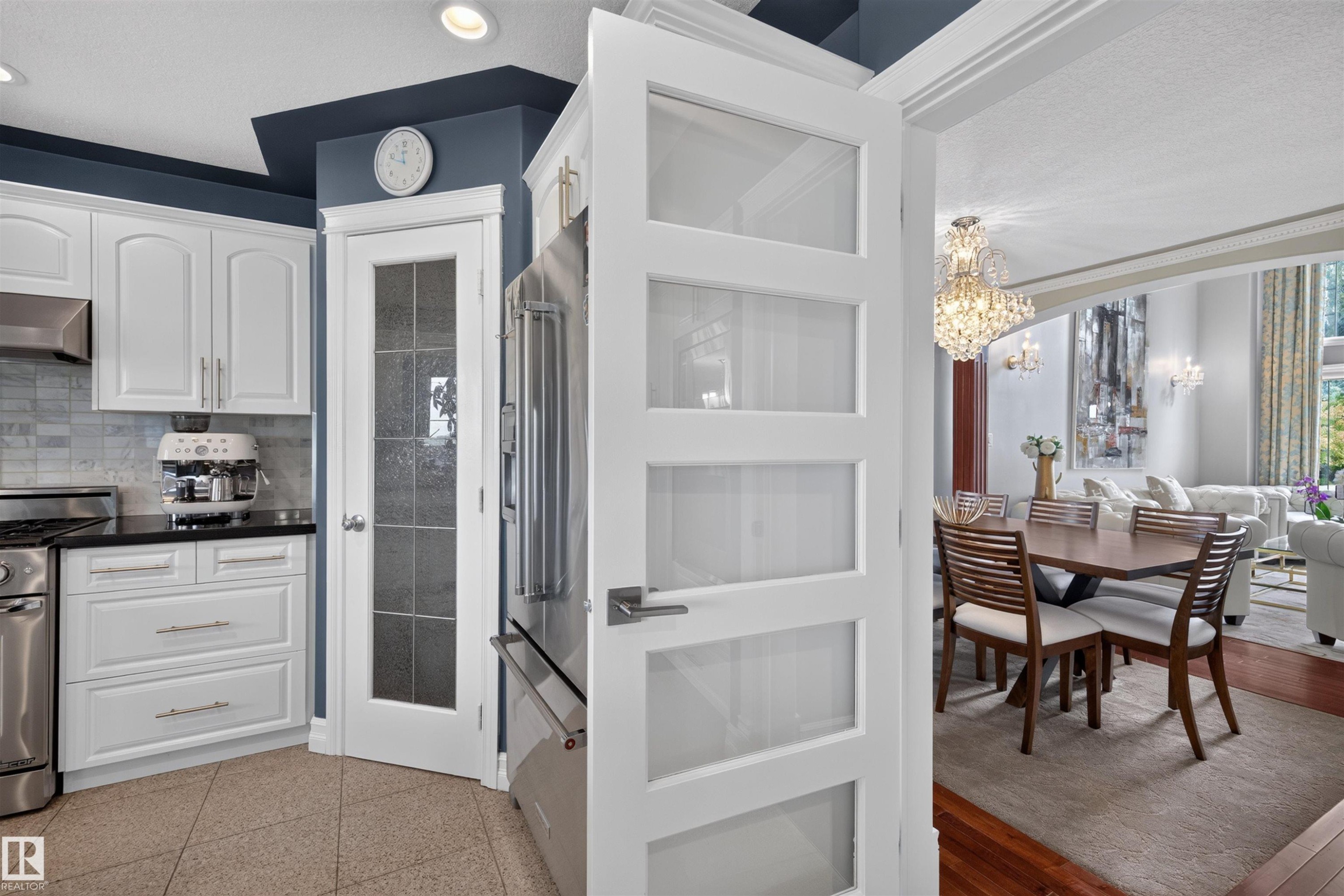 1751 Haswell Cove Nw, Edmonton, AB - Indoor