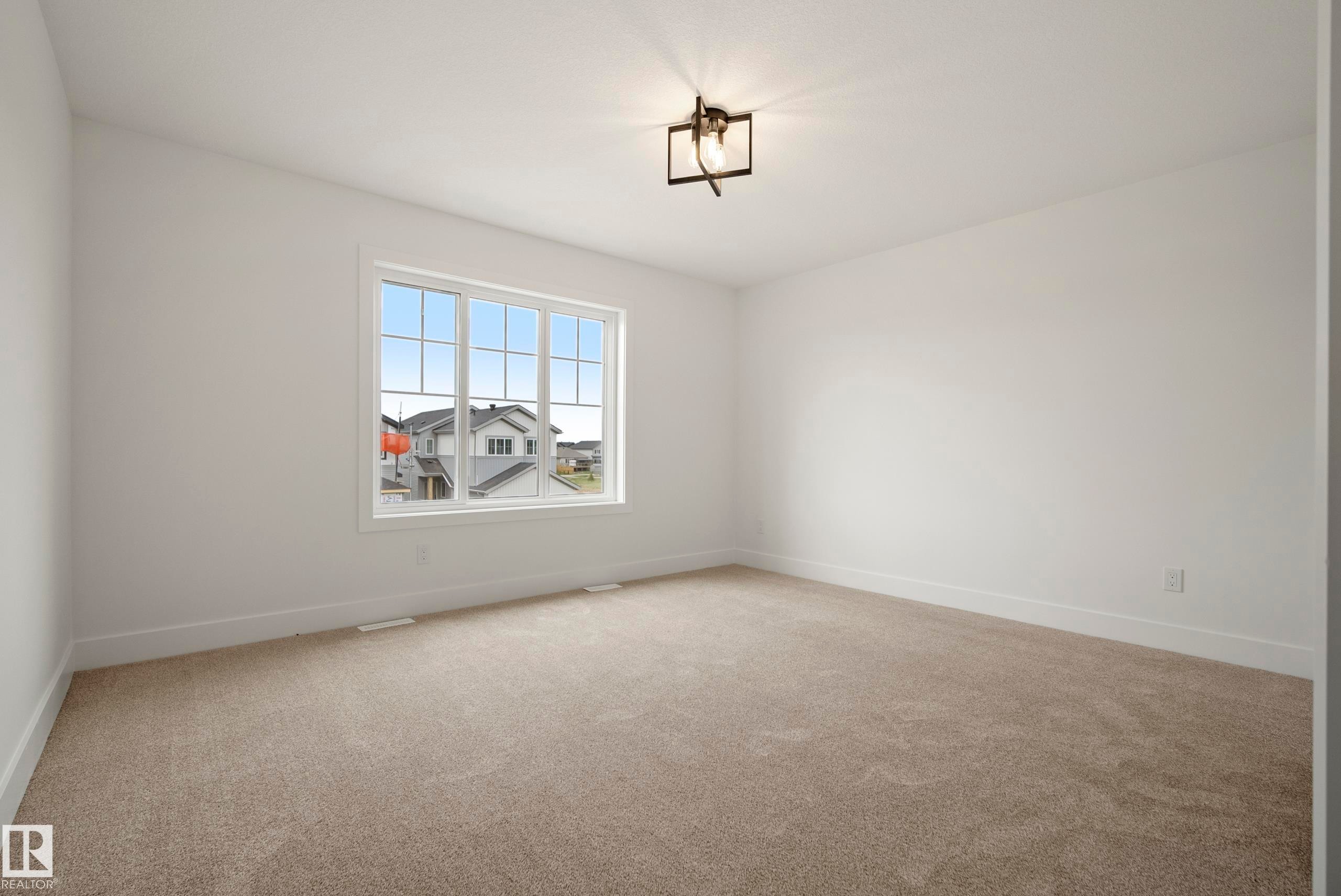 113 Caledon Crescent, Spruce Grove, AB - Indoor Photo Showing Other Room