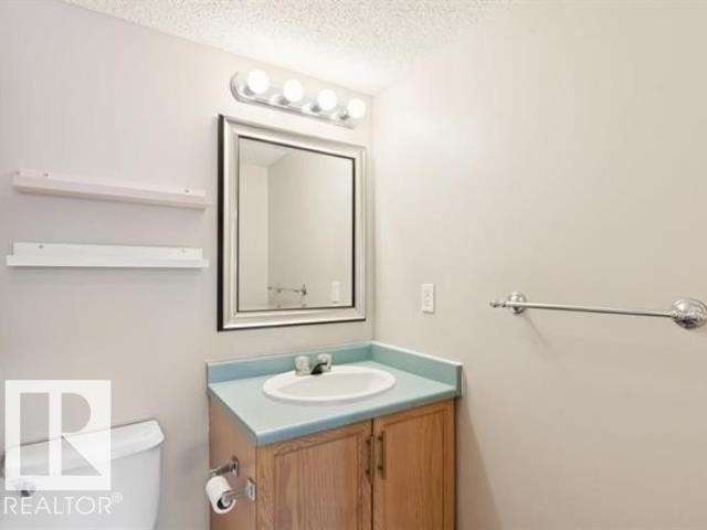 #267 10520 120 St Nw, Edmonton, AB - Indoor Photo Showing Bathroom