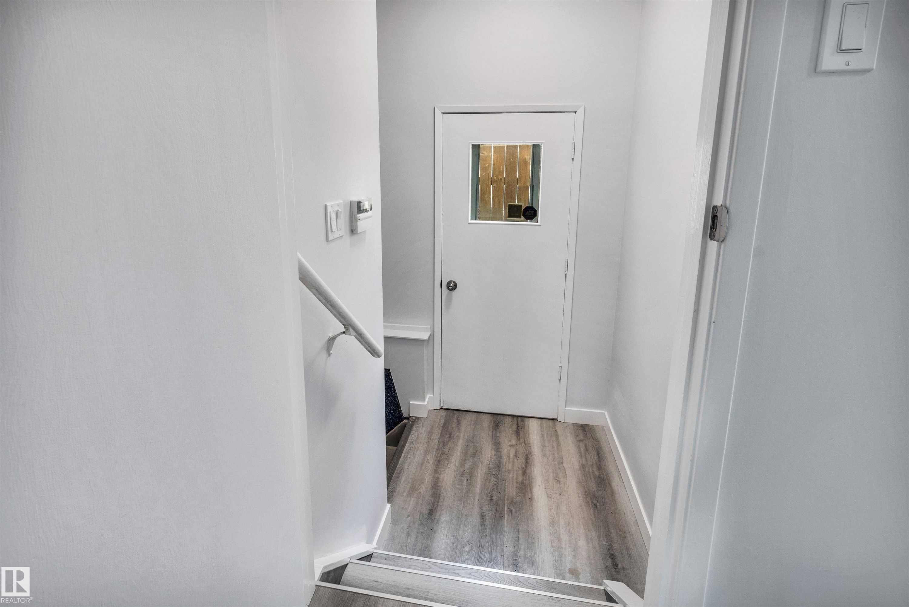 14208 51 Street, Edmonton, AB