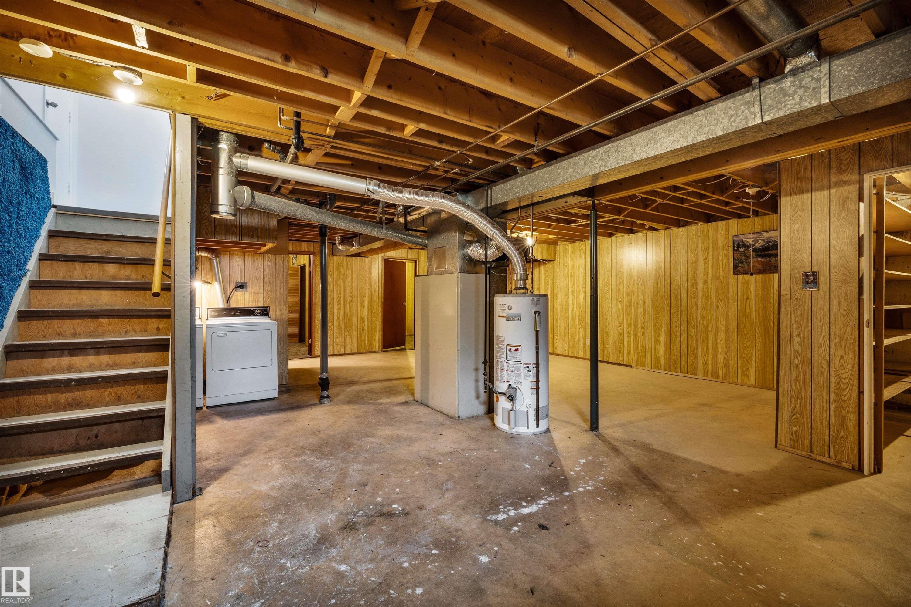 14208 51 Street, Edmonton, AB