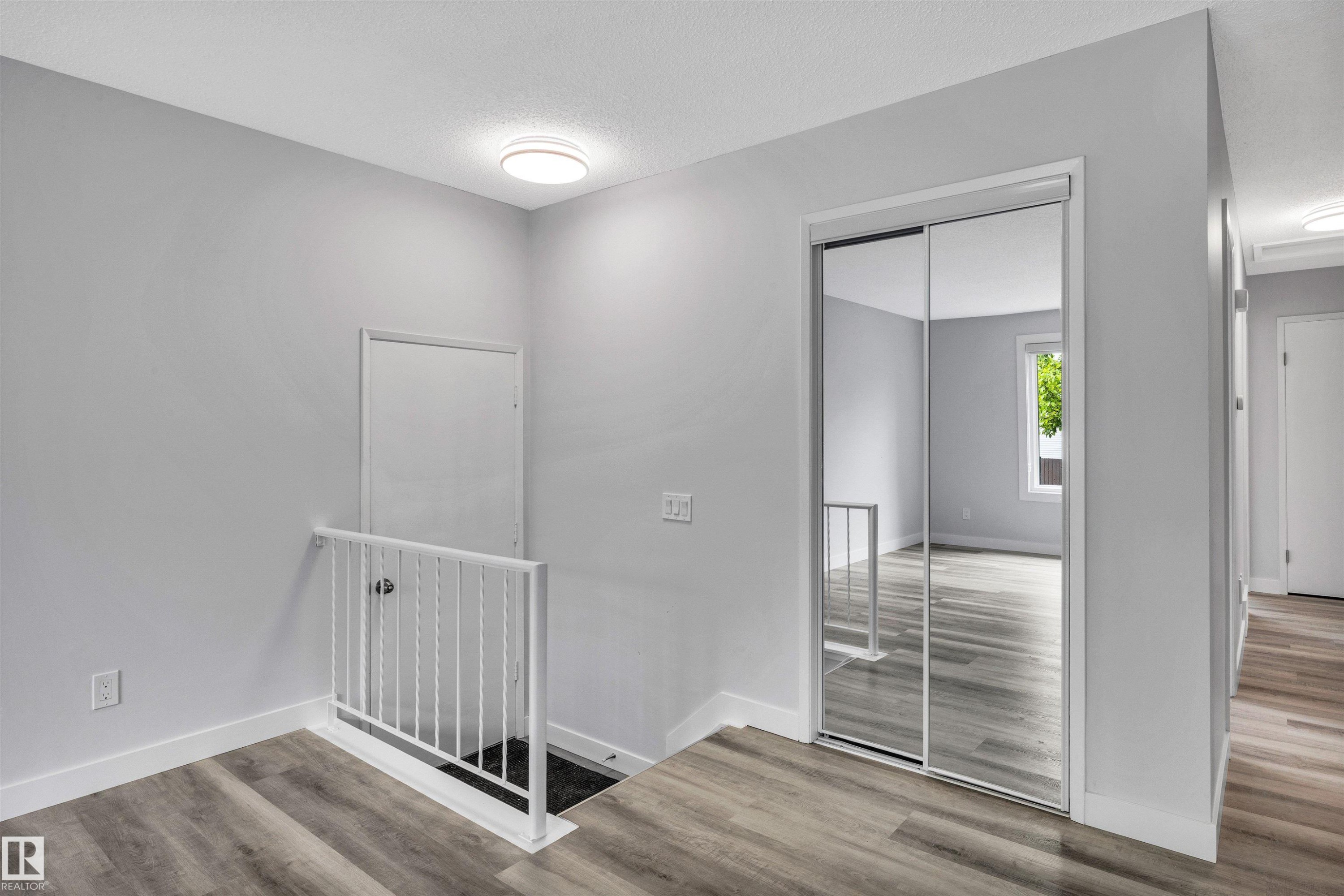 14208 51 Street, Edmonton, AB