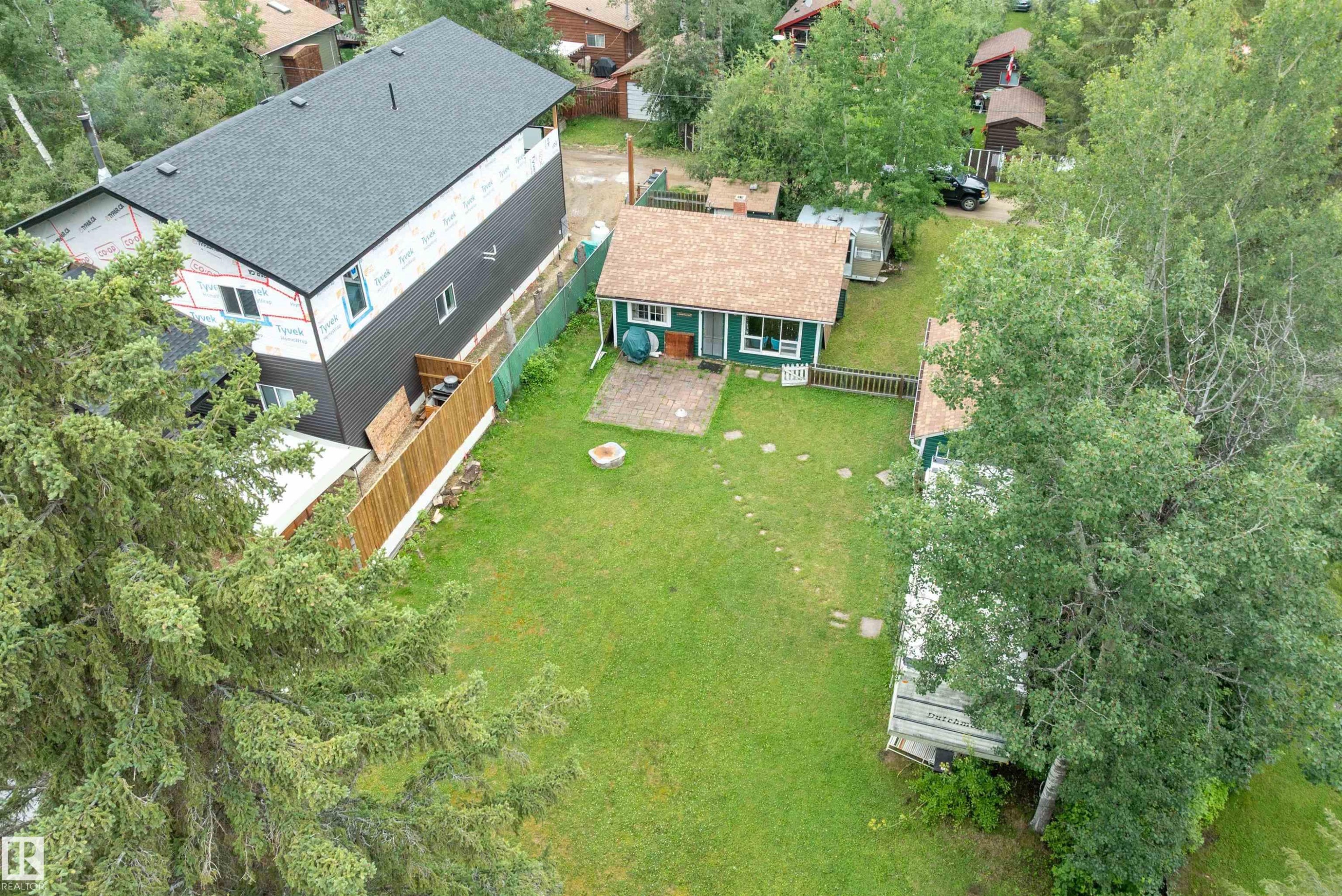 211 2Nd Avenue, Rural Wetaskiwin County, AB - Outdoor