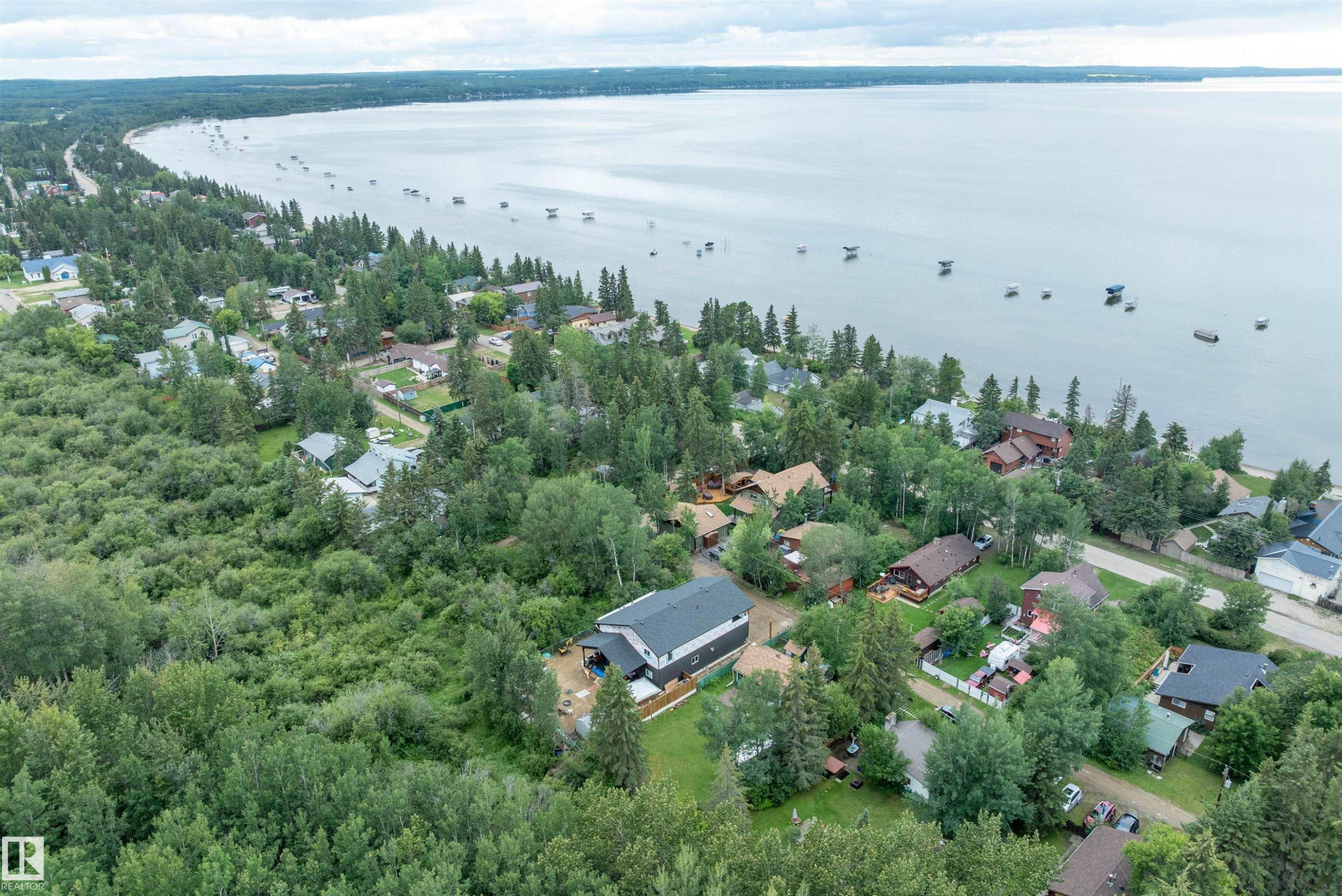 211 2Nd Avenue, Rural Wetaskiwin County, AB - Outdoor With Body Of Water With View