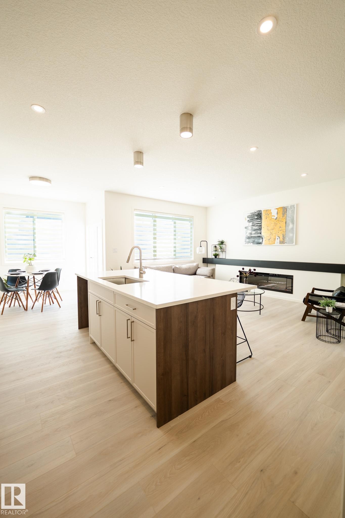 7705 174A Avenue, Edmonton, AB - Indoor
