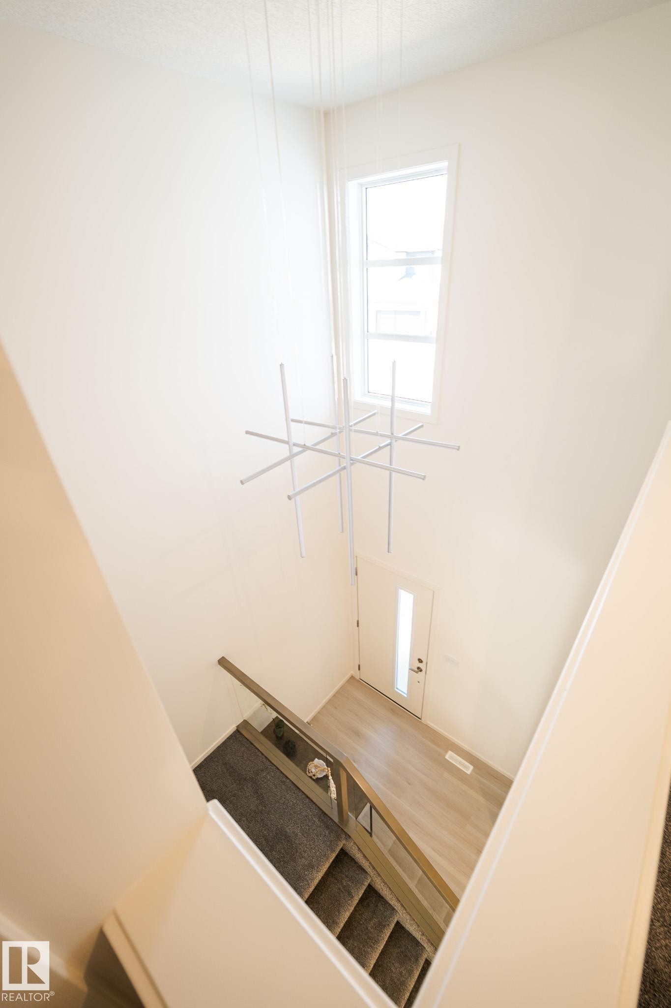 7705 174A Avenue, Edmonton, AB - Indoor Photo Showing Other Room