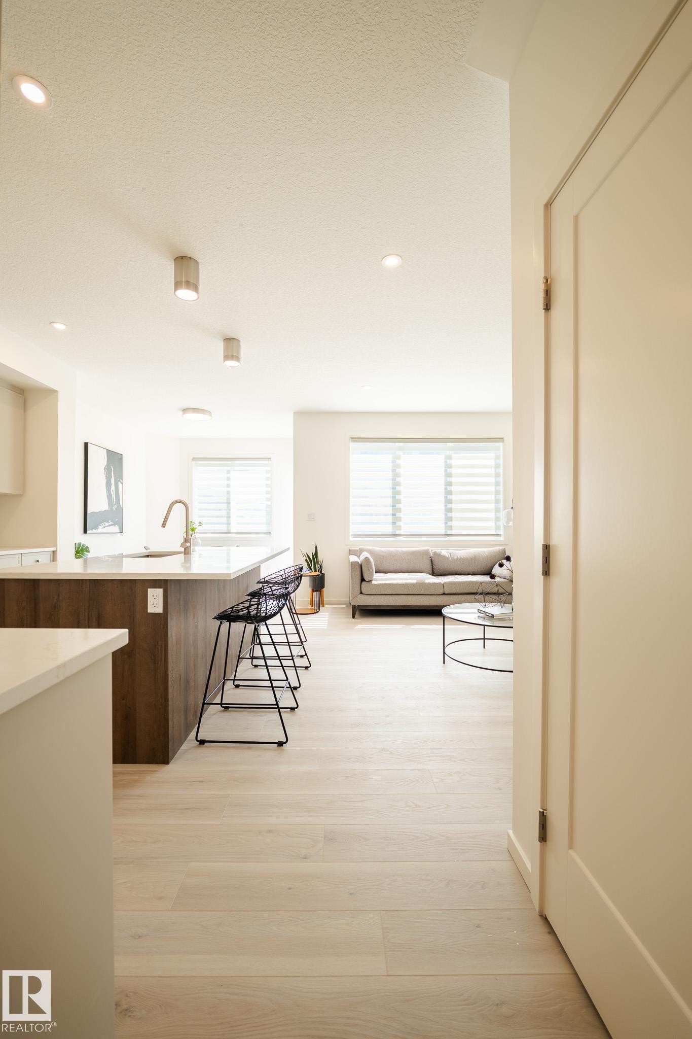 7705 174A Avenue, Edmonton, AB - Indoor