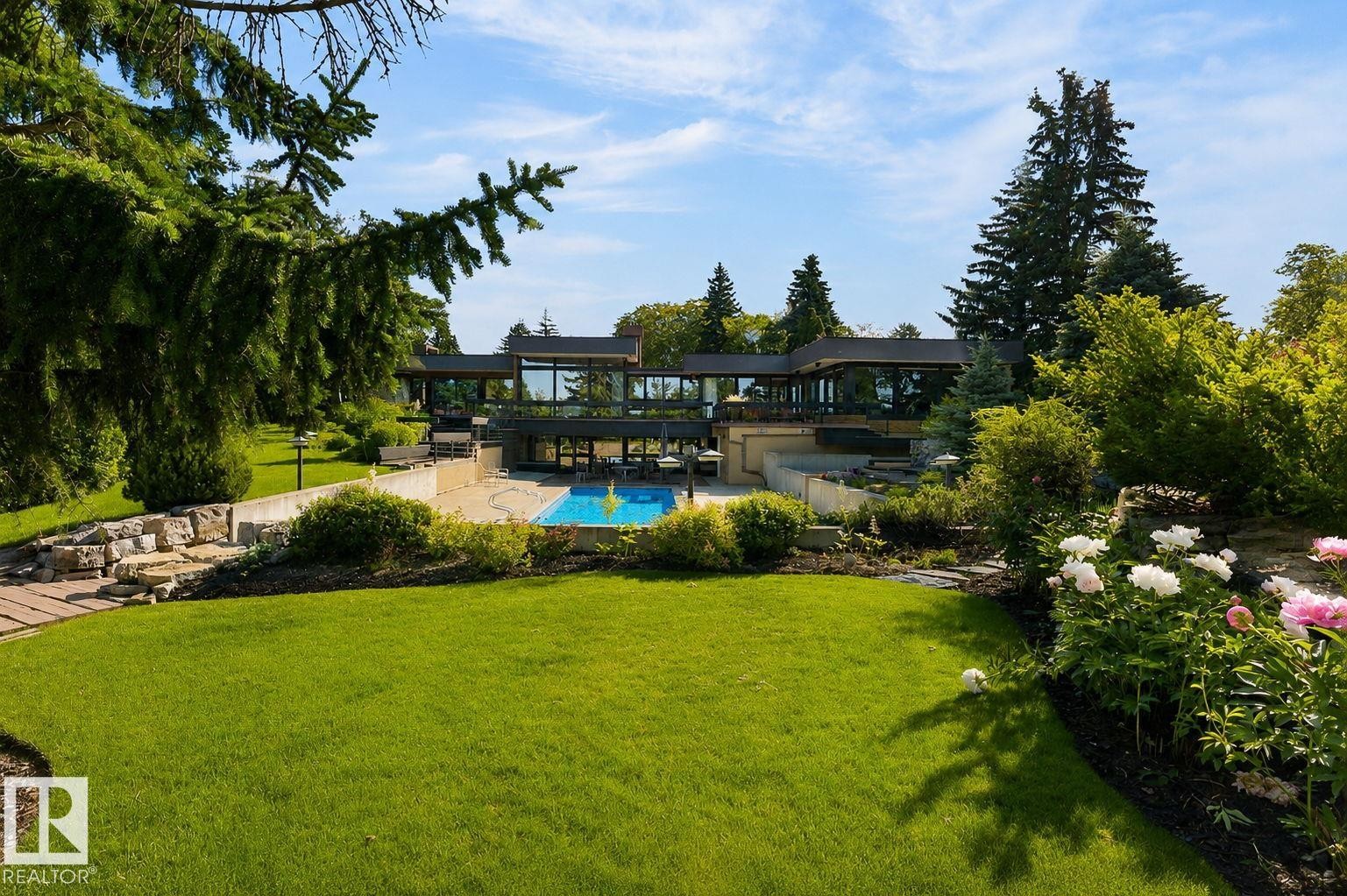 59 Westbrook Drive Nw, Edmonton, AB - Outdoor
