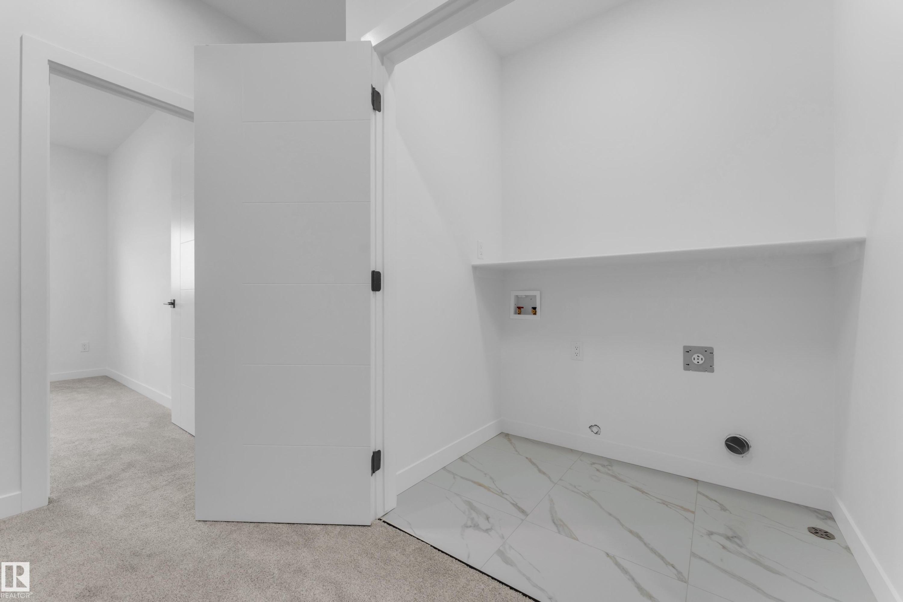 175 Graybriar Drive, Stony Plain, AB - Indoor Photo Showing Other Room