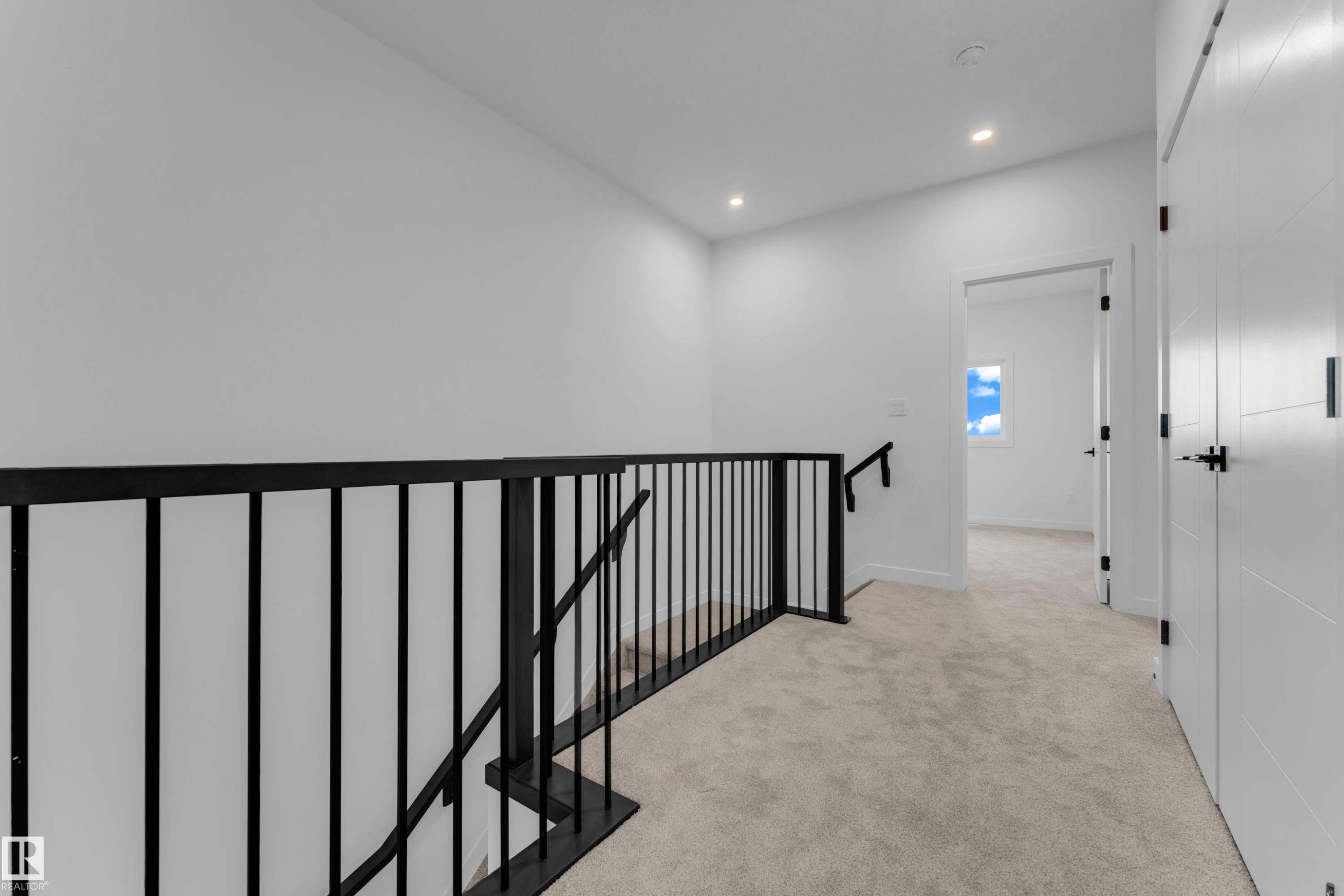 175 Graybriar Drive, Stony Plain, AB - Indoor Photo Showing Other Room