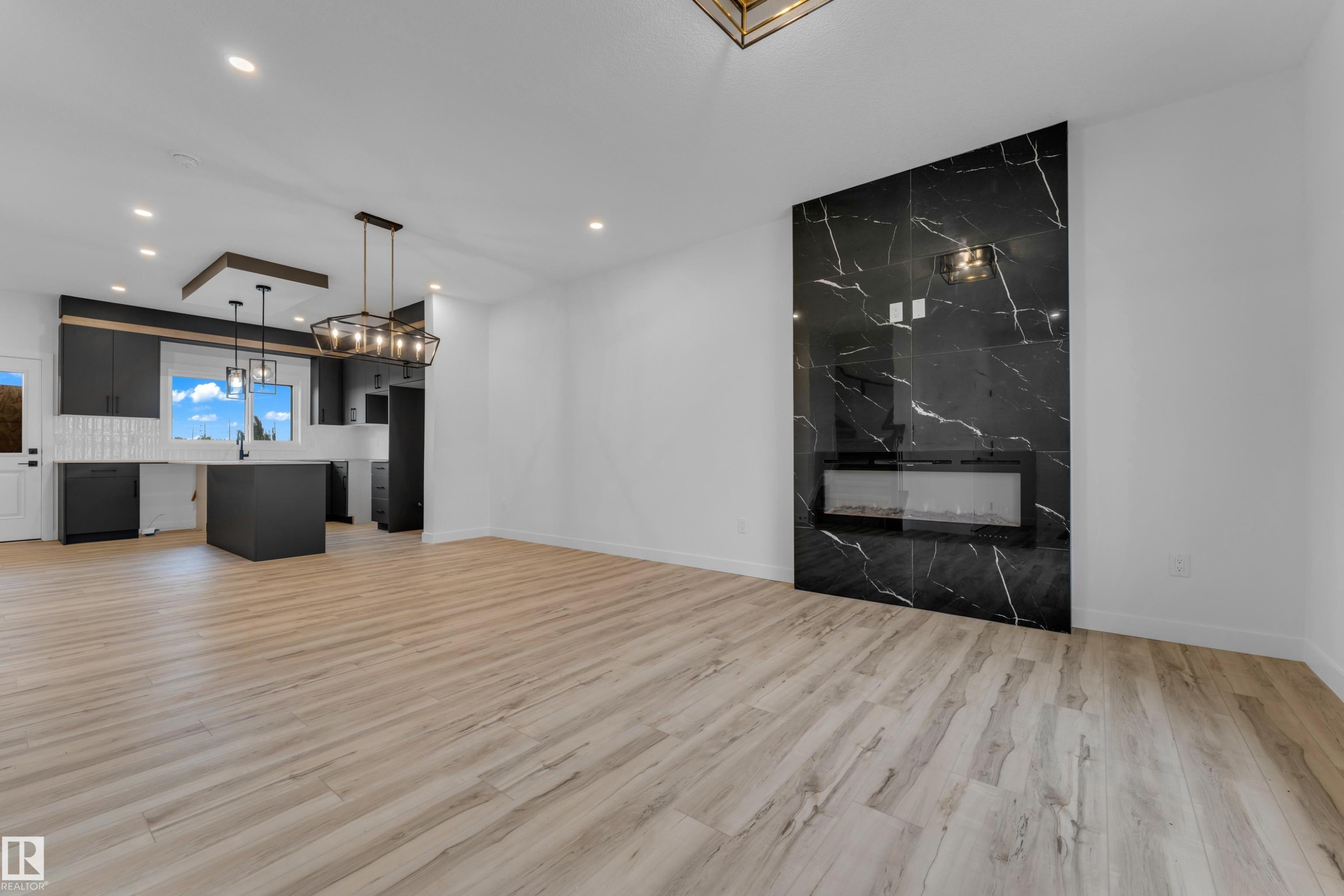 175 Graybriar Drive, Stony Plain, AB - Indoor