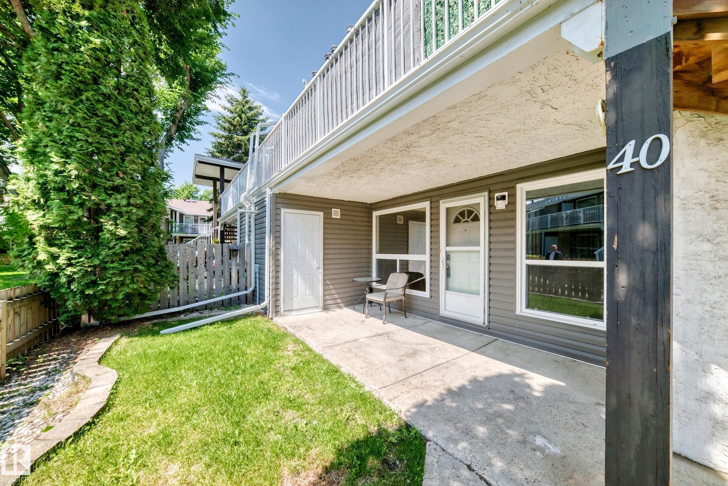#40 3111 142 Av Nw, Edmonton, AB - Outdoor