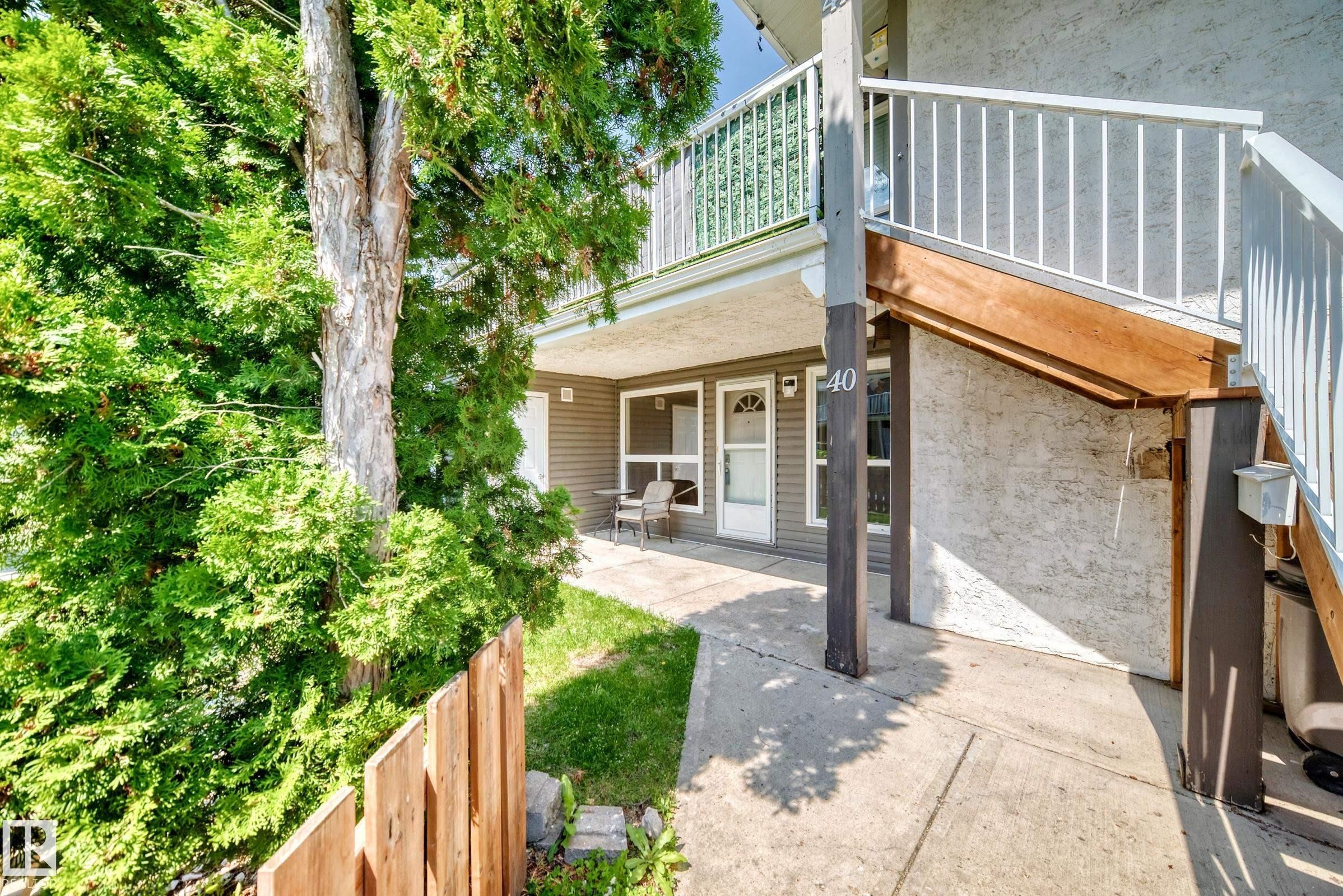 #40 3111 142 Av Nw, Edmonton, AB - Outdoor With Exterior