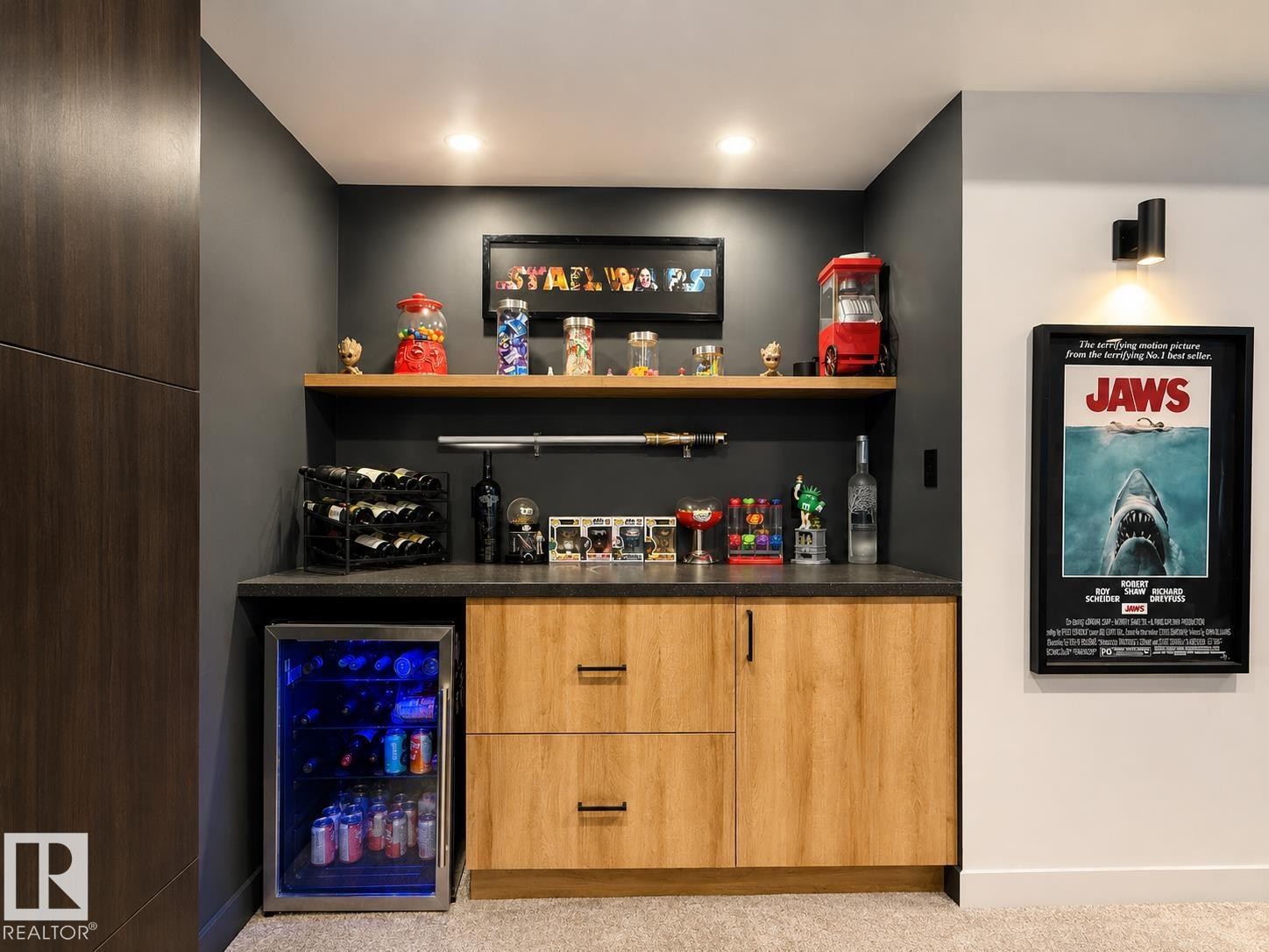 6805 Knox Loop Sw, Edmonton, AB - Indoor Photo Showing Other Room
