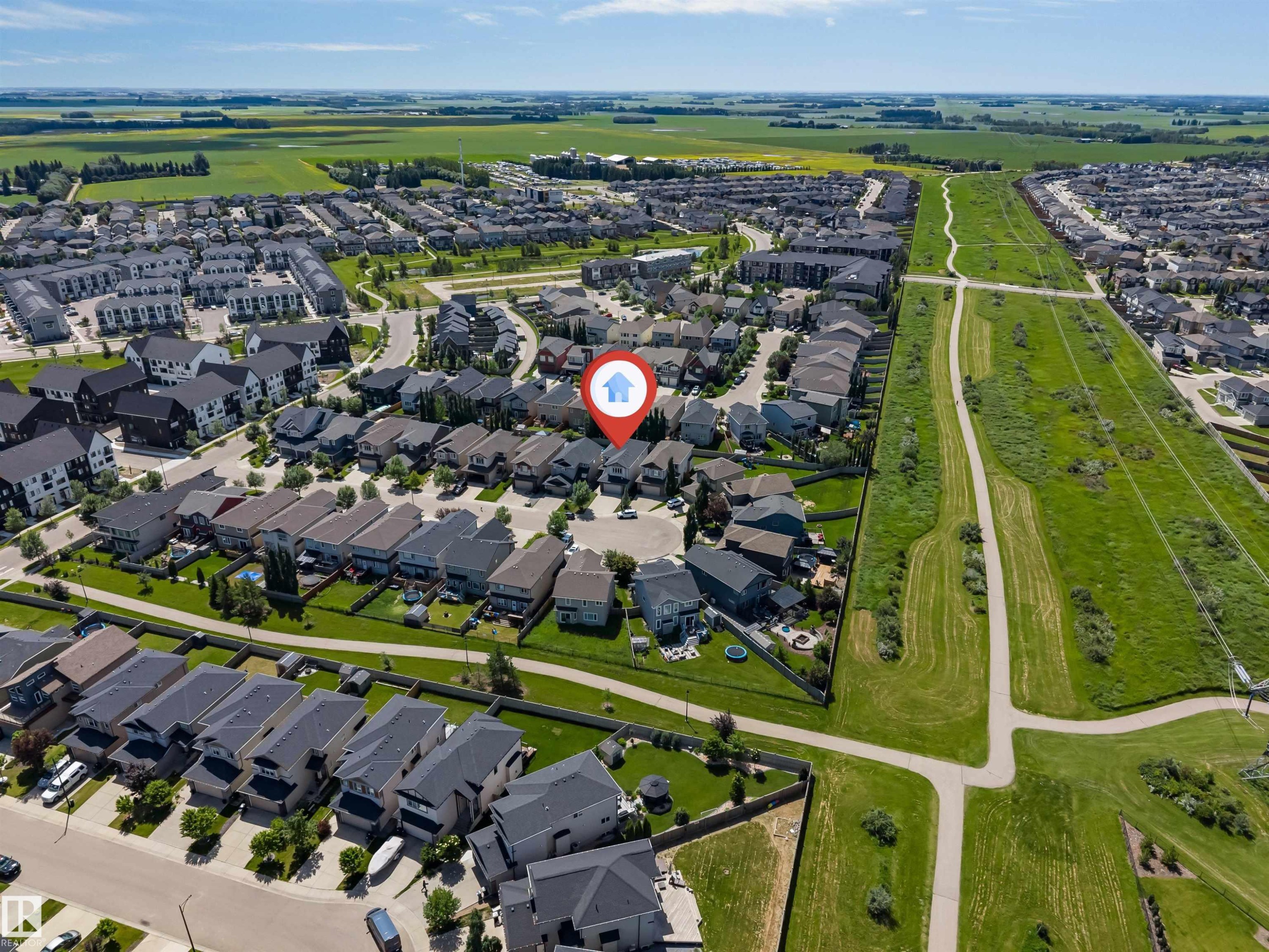 3819 Claxton Close Sw, Edmonton, AB - Outdoor With View